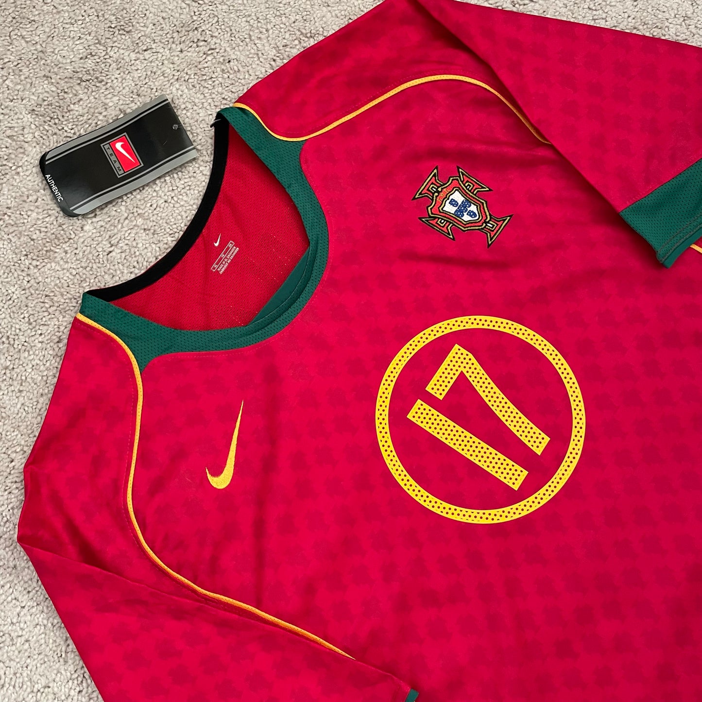 Portugal 2004 EURO home x Cristiano Ronaldo #17 (XL) *BRAND NEW WITH TAGS