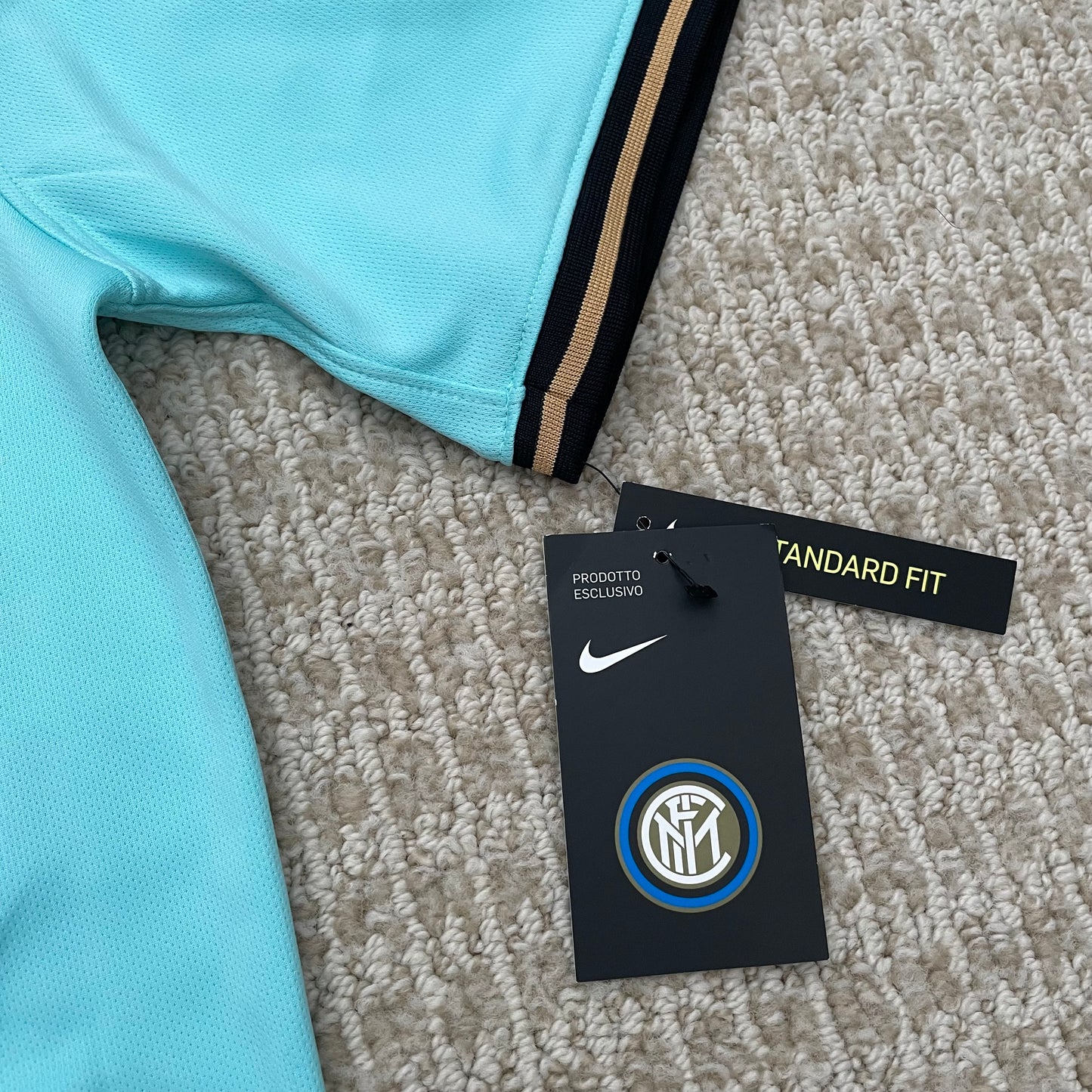 Inter 2019/20 away x Lautaro Martinez #10 (M) *BRAND NEW WITH TAGS