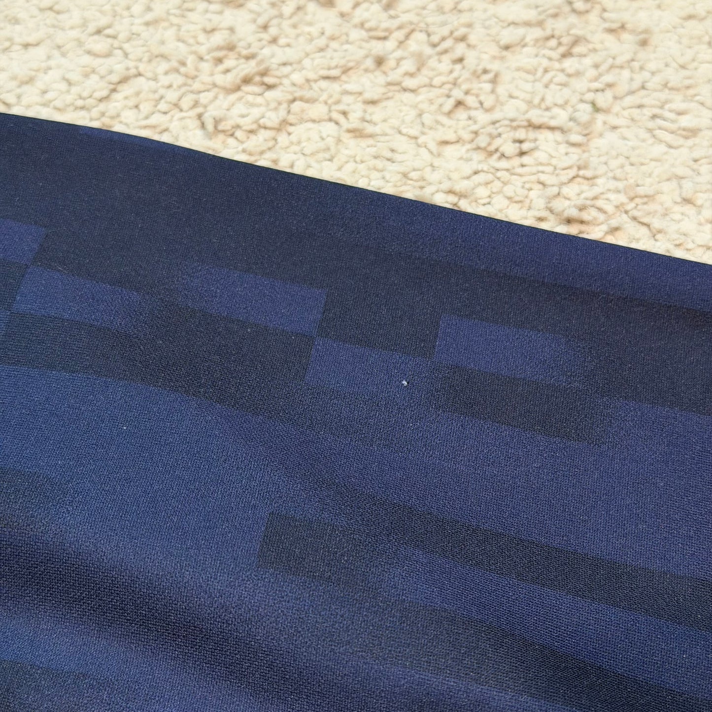 Barcelona 2022/23 home x Lamine Yamal #41 (L)