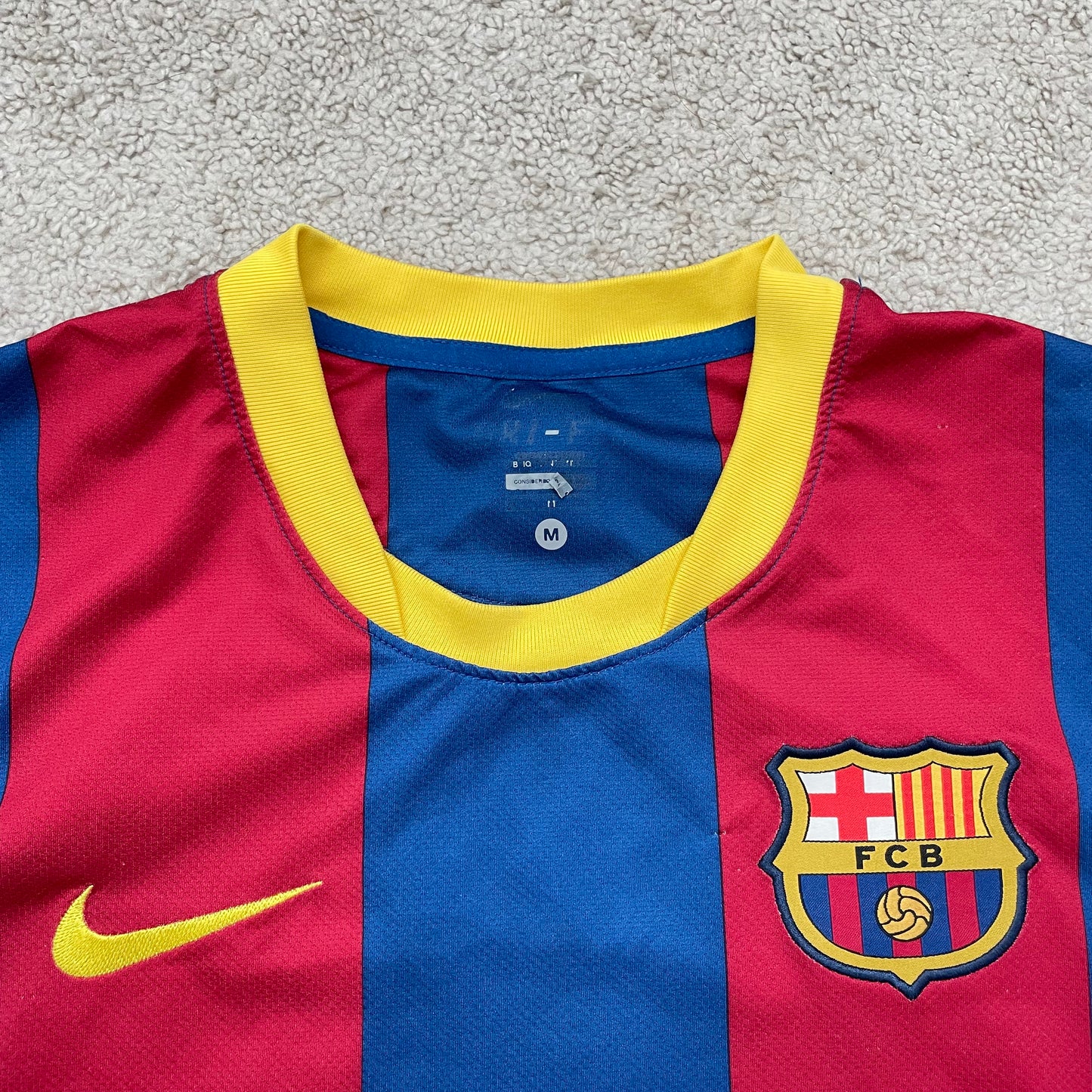 Barcelona 2010/11 home x Gerard Piqué #3 (M)