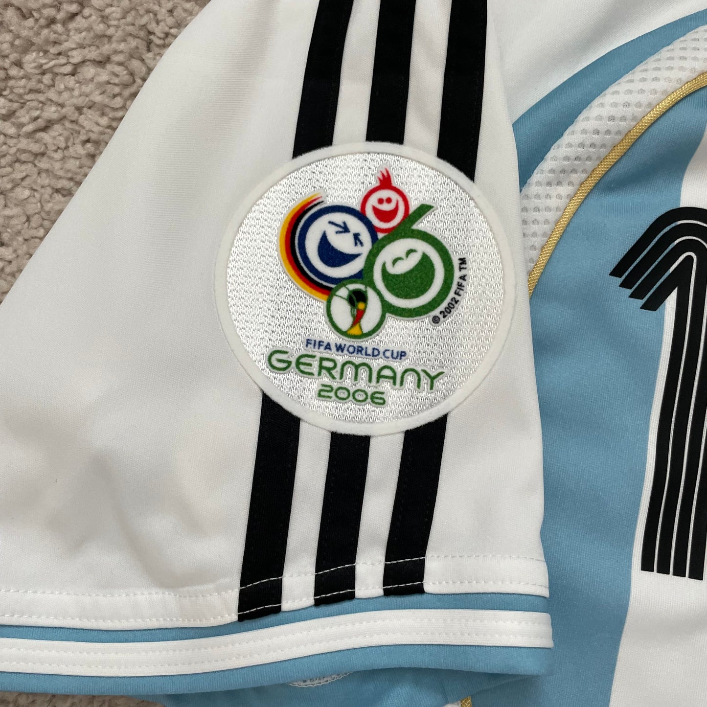 Argentina 2006 World Cup home x Messi #19 (M)