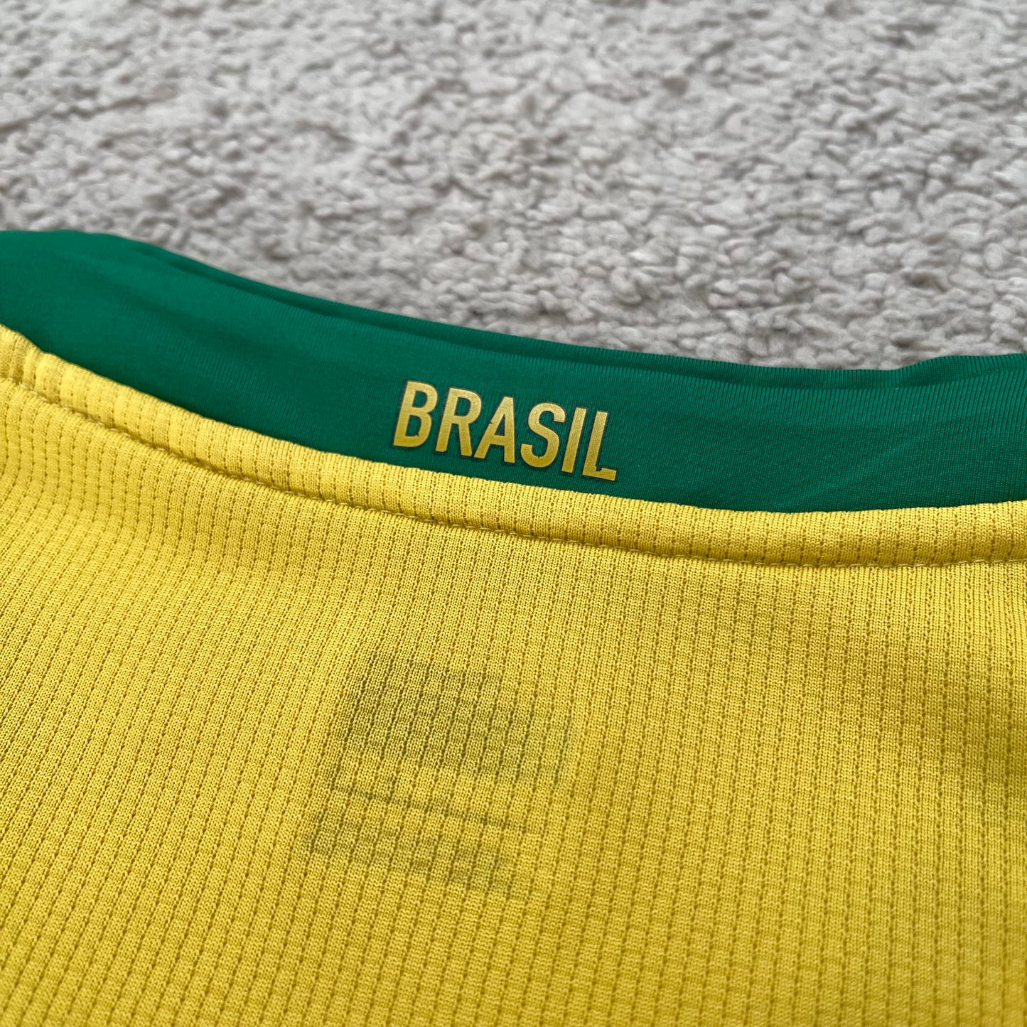 Brazil 2008/2009/2010 home x Ronaldinho #10 (L)