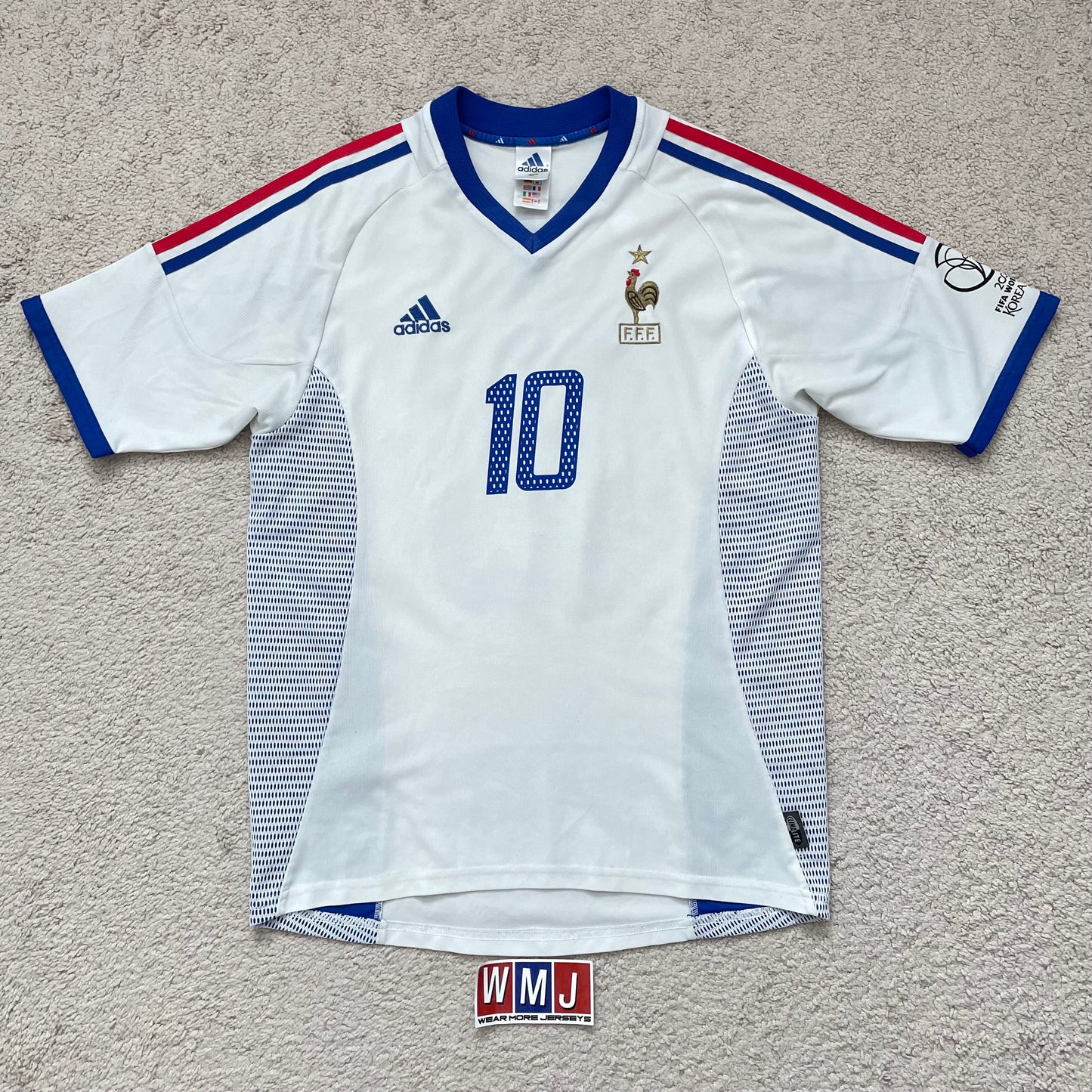 France 2002 World Cup away x Zinedine Zidane #10 (S, runs big)
