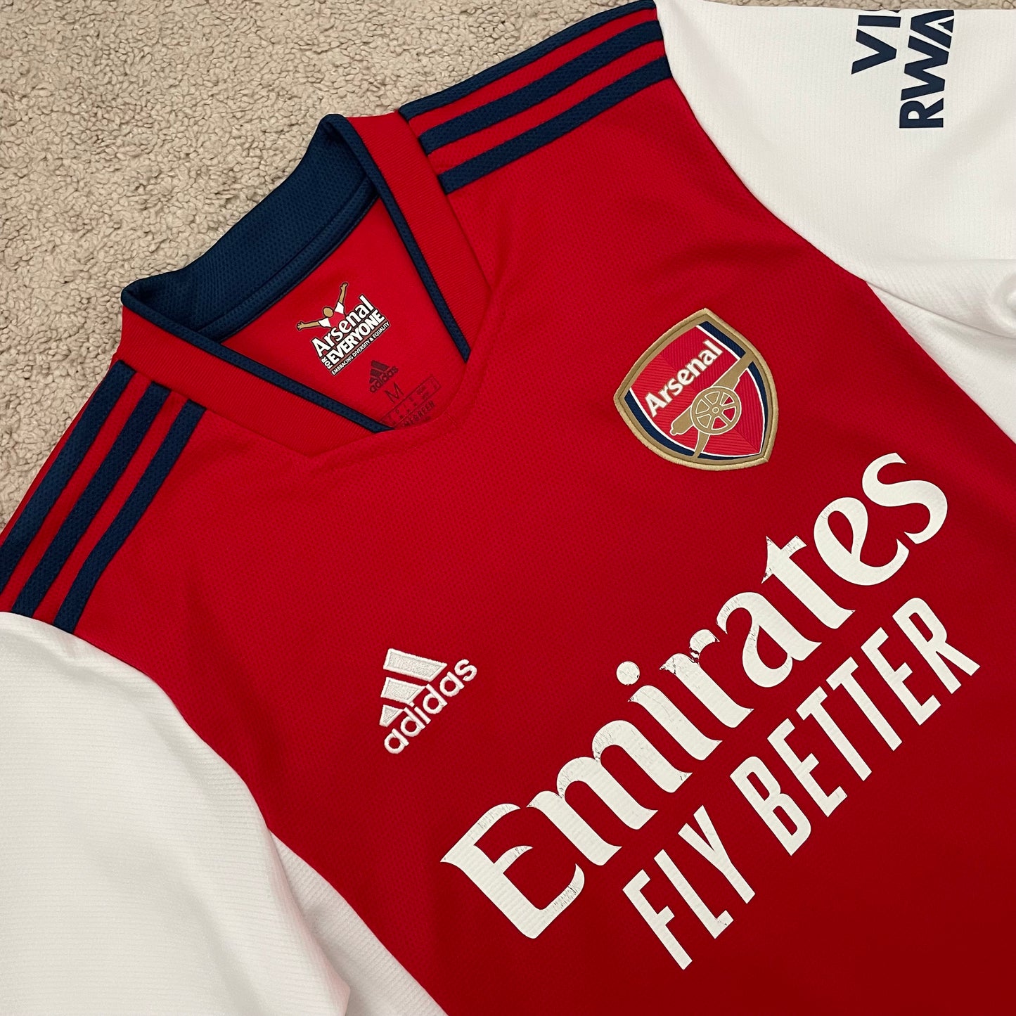Arsenal 2021/22 home x Bukayo Saka #7 (M)