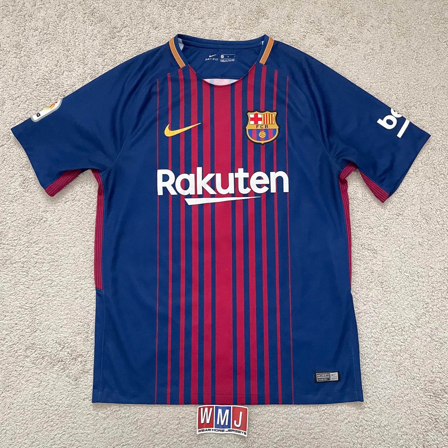 Barcelona 2017/18 home x Andres Iniesta INFINITO SPECIAL EDITION (M)