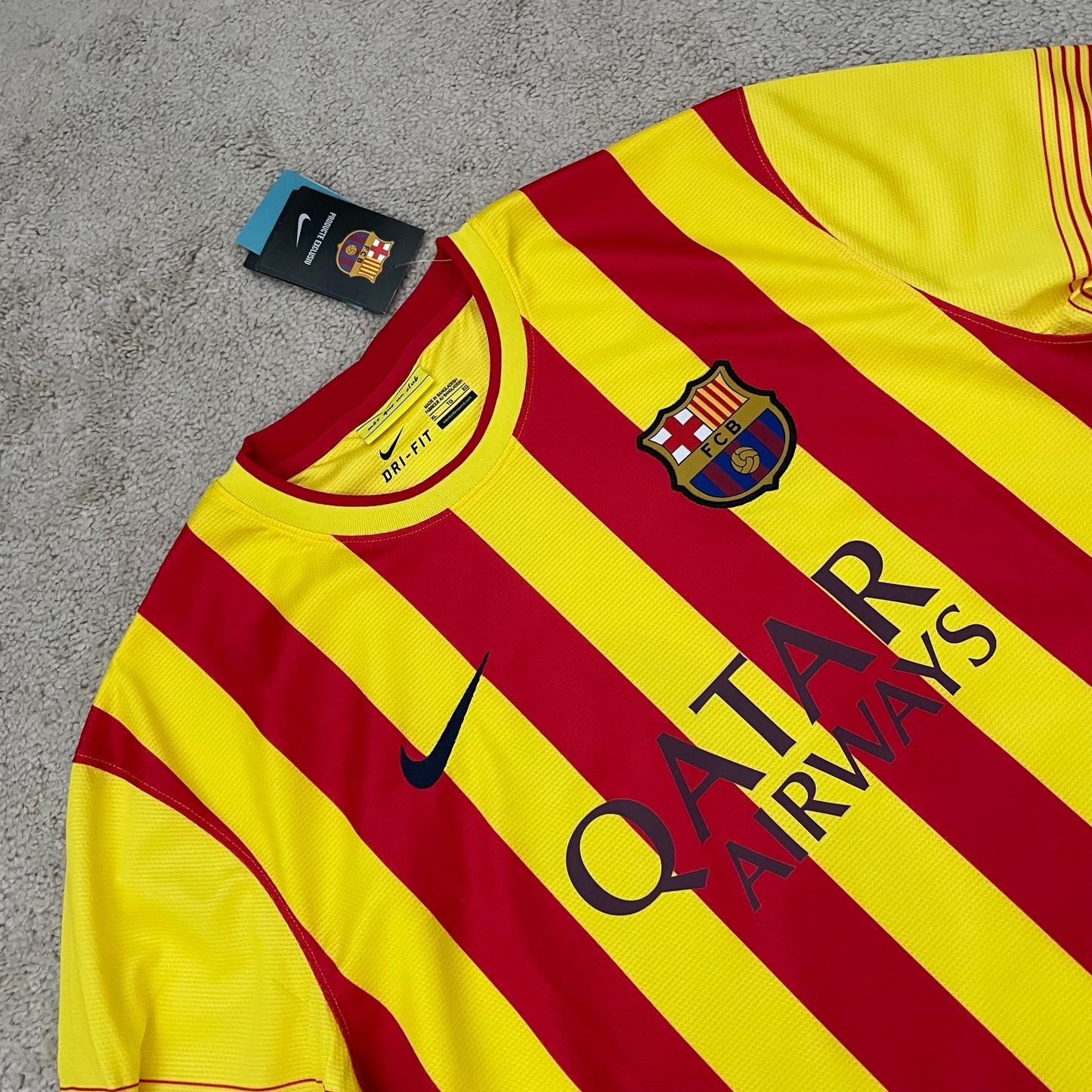 Barcelona 2013/14 away x Messi #10 (XL) *BRAND NEW WITH TAGS