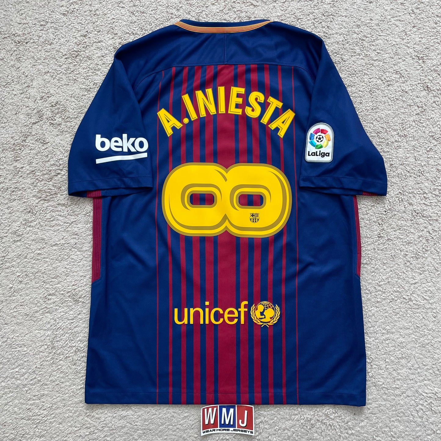 Barcelona 2017/18 home x Andres Iniesta INFINITO SPECIAL EDITION (M)
