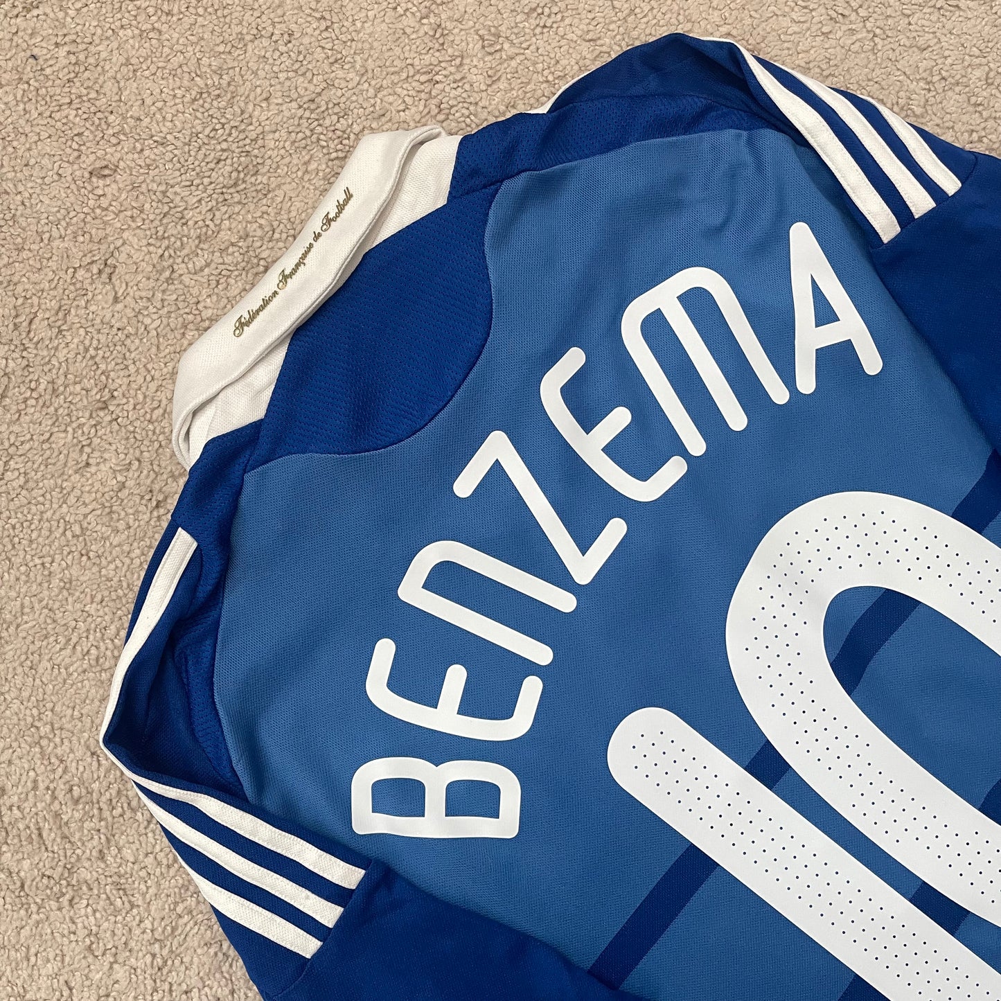 France 2008/09 home x Benzema #10 (M)
