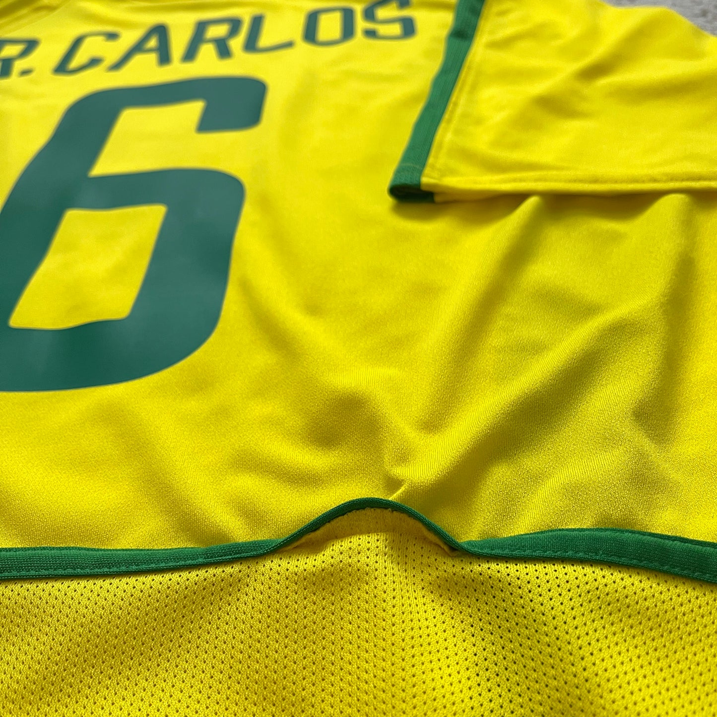 Brazil 2002 World Cup home x Roberto Carlos #6 (XL)