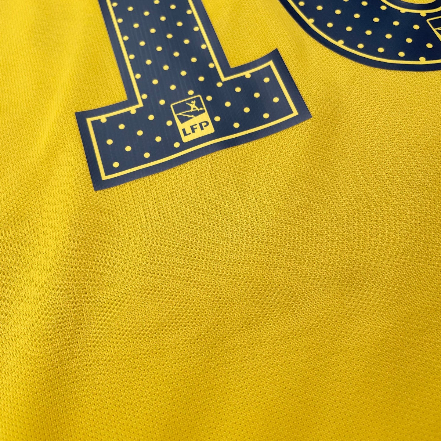 PSG 2017/18 away x Neymar Jr #10 (L) *BRAND NEW WITH TAGS