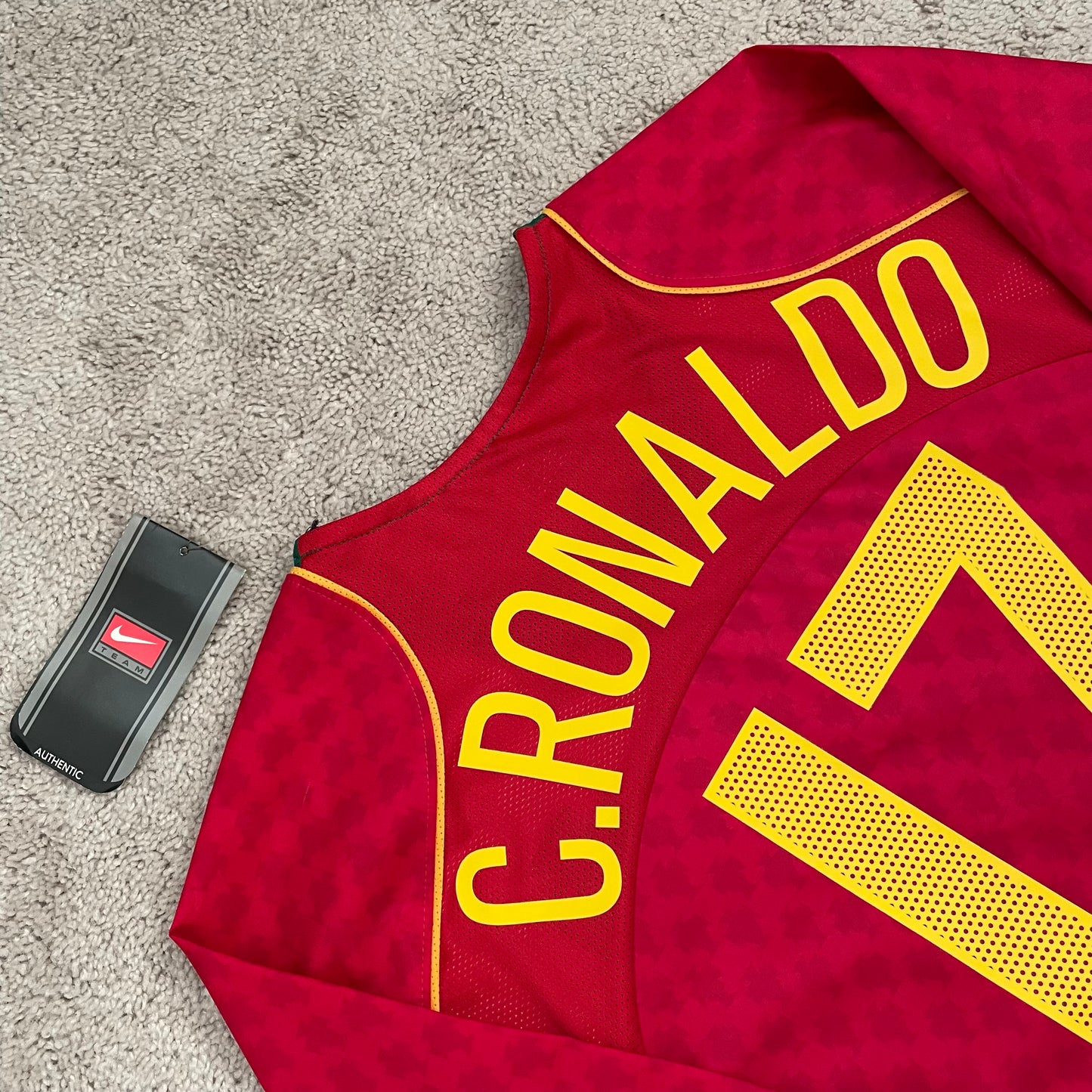Portugal 2004 EURO home x Cristiano Ronaldo #17 (XL) *BRAND NEW WITH TAGS