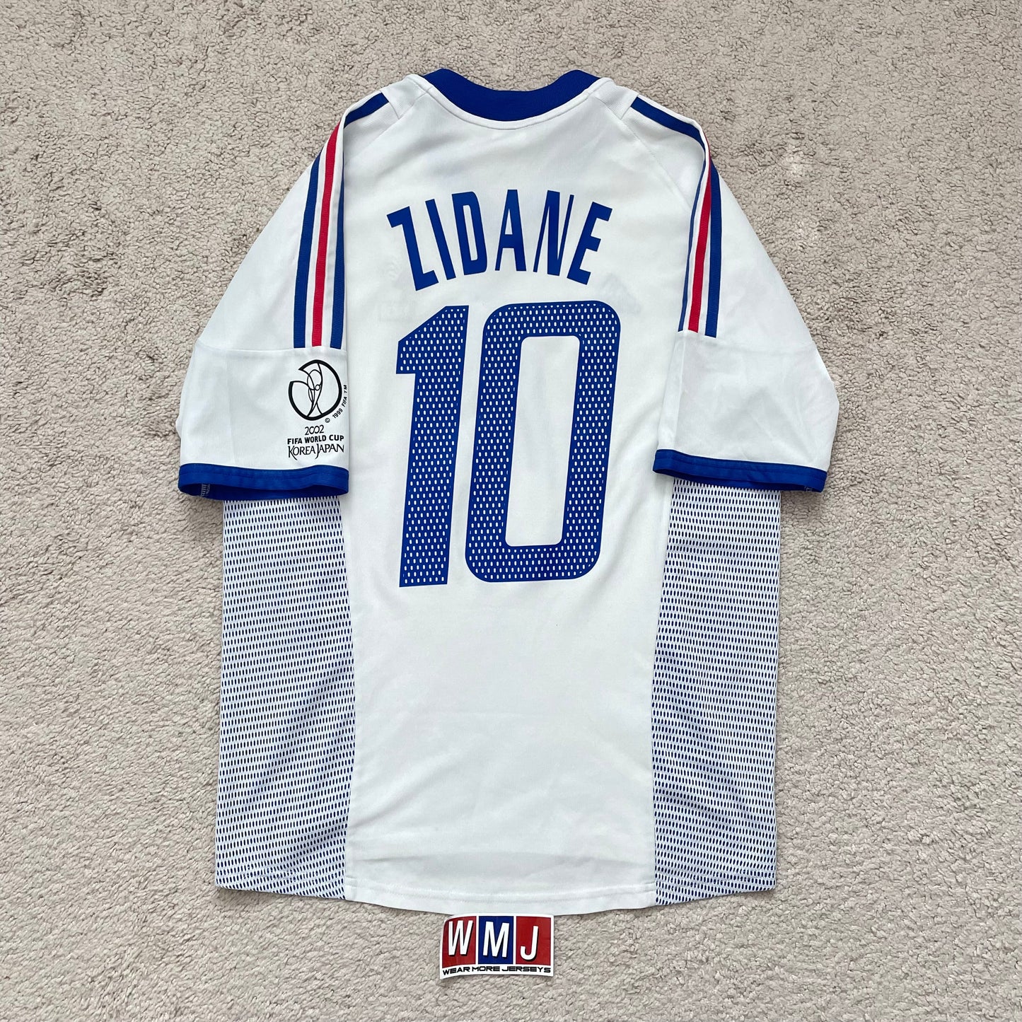 France 2002 World Cup away x Zinedine Zidane #10 (S, runs big)