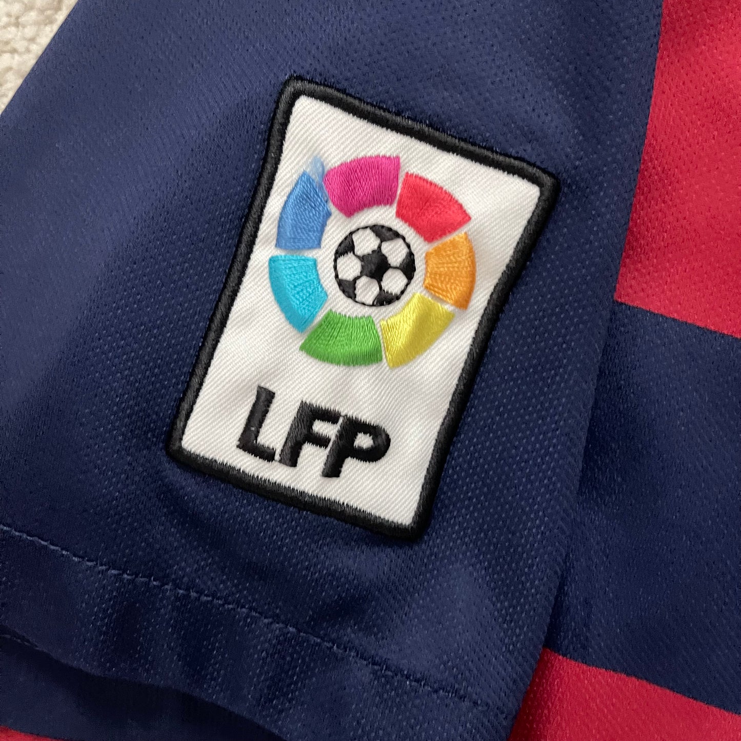 Barcelona 2015/16 home x Luis Suarez #9 (L)