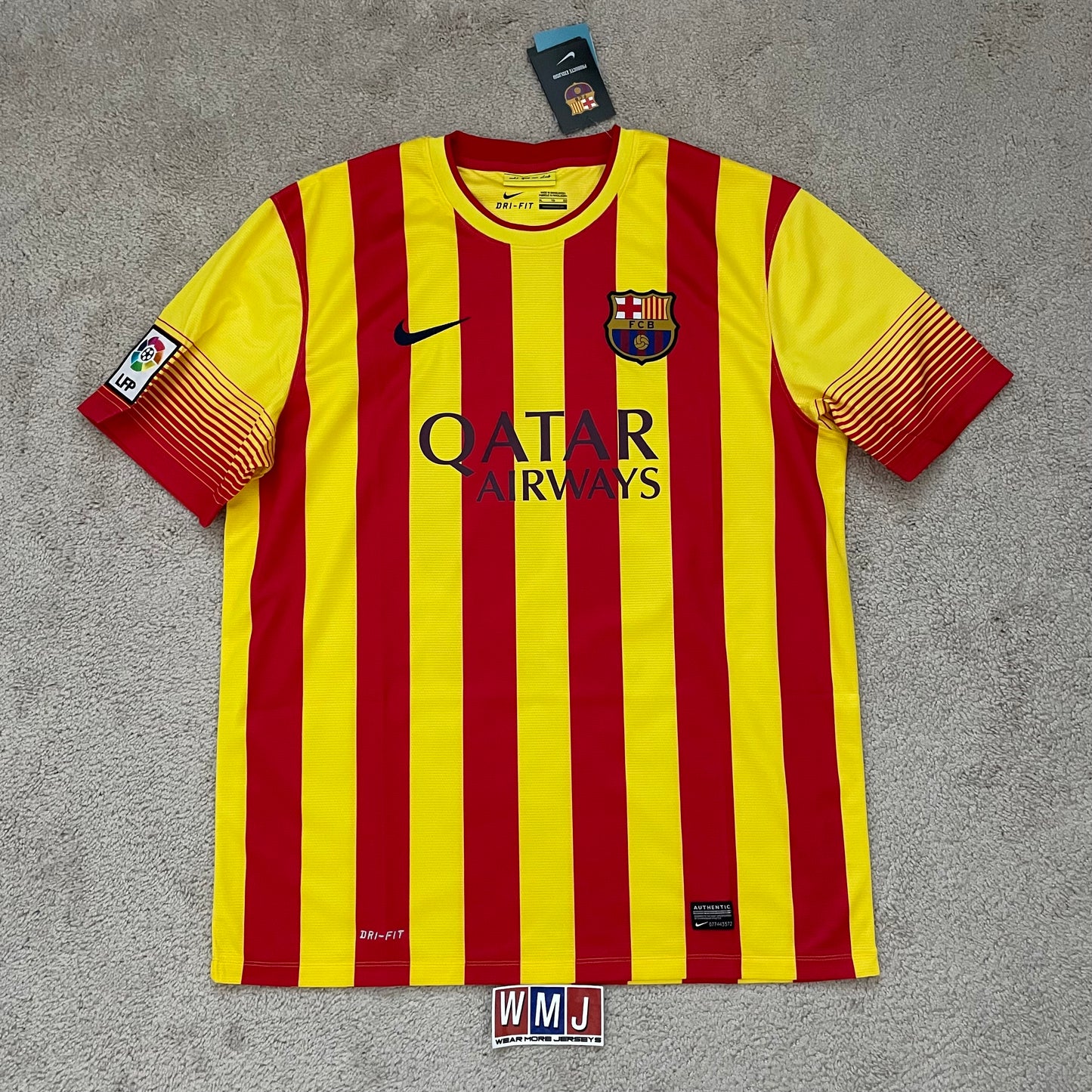 Barcelona 2013/14 away x Messi #10 (XL) *BRAND NEW WITH TAGS