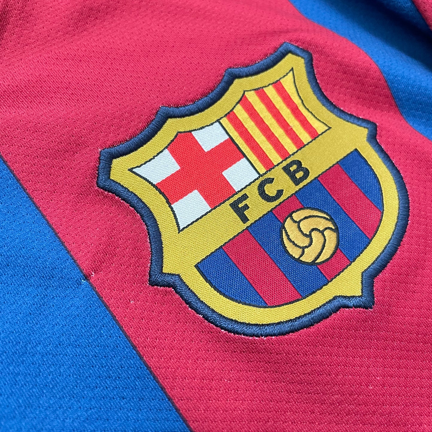 Barcelona 2010/11 home x Gerard Piqué #3 (M)