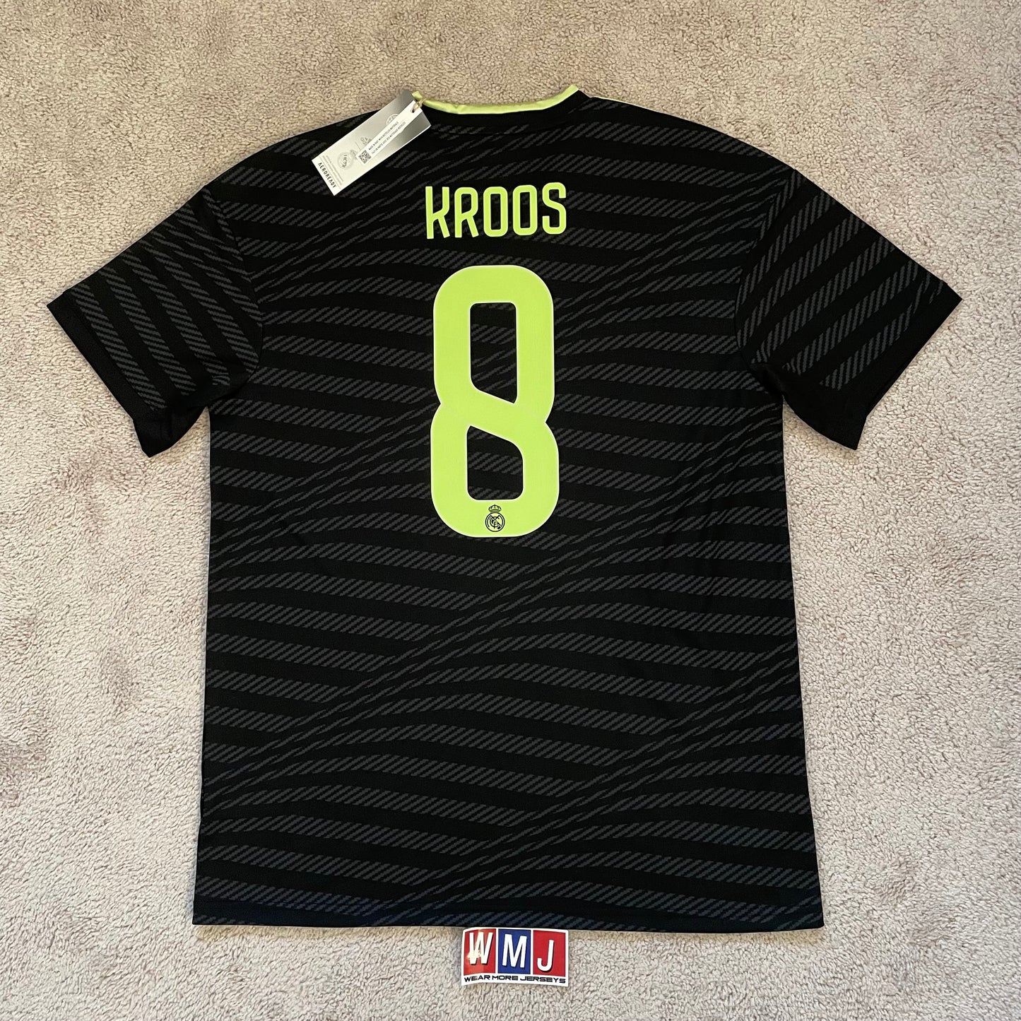 Real Madrid 2022/23 third x Toni Kroos #8 (L) *BRAND NEW WITH TAGS