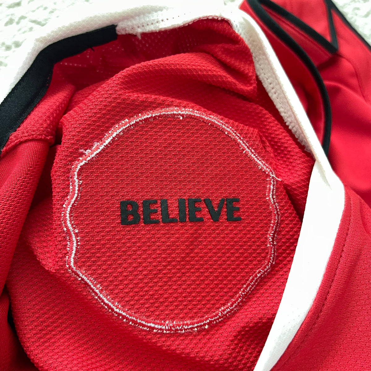 Manchester United 2010/11 home x Chicharito Hernandez #14 (L)