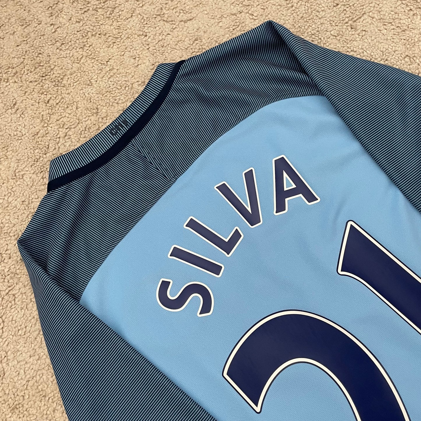 Manchester City 2016/17 home x David Silva #21 (M)