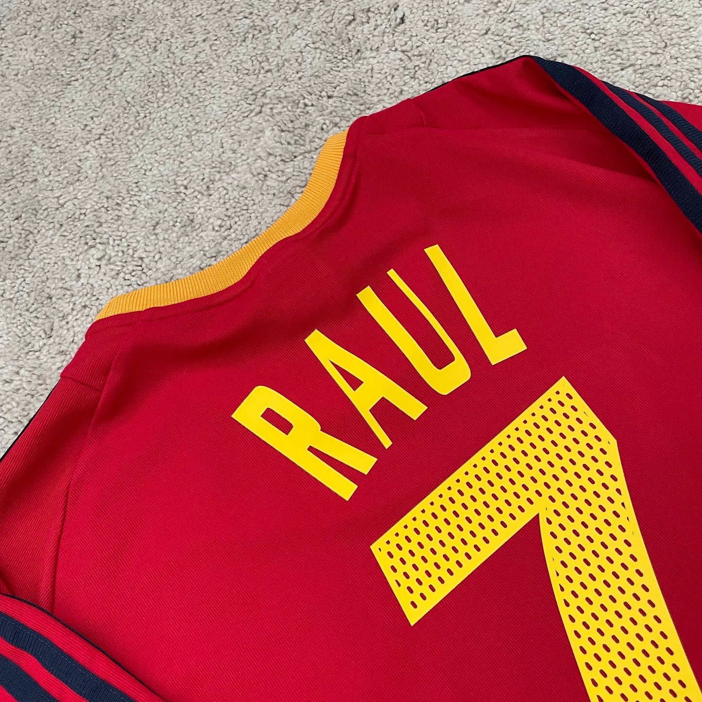 Spain 2002 World Cup home x Raul Gonzalez Blanco #7 (XL)