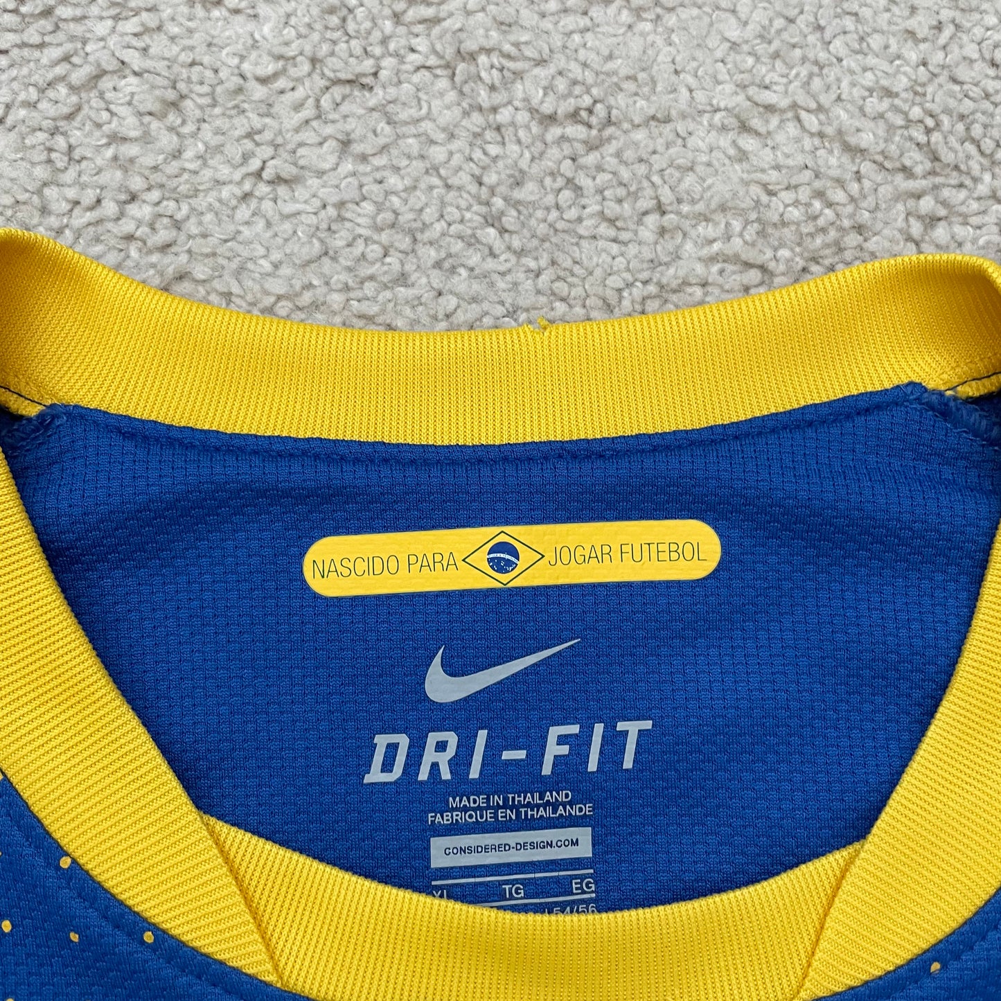 Brazil 2010 World Cup away x Kaká #10 (XL)