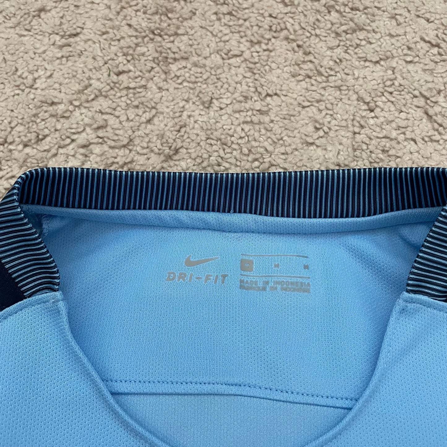 Manchester City 2016/17 home x David Silva #21 (M)