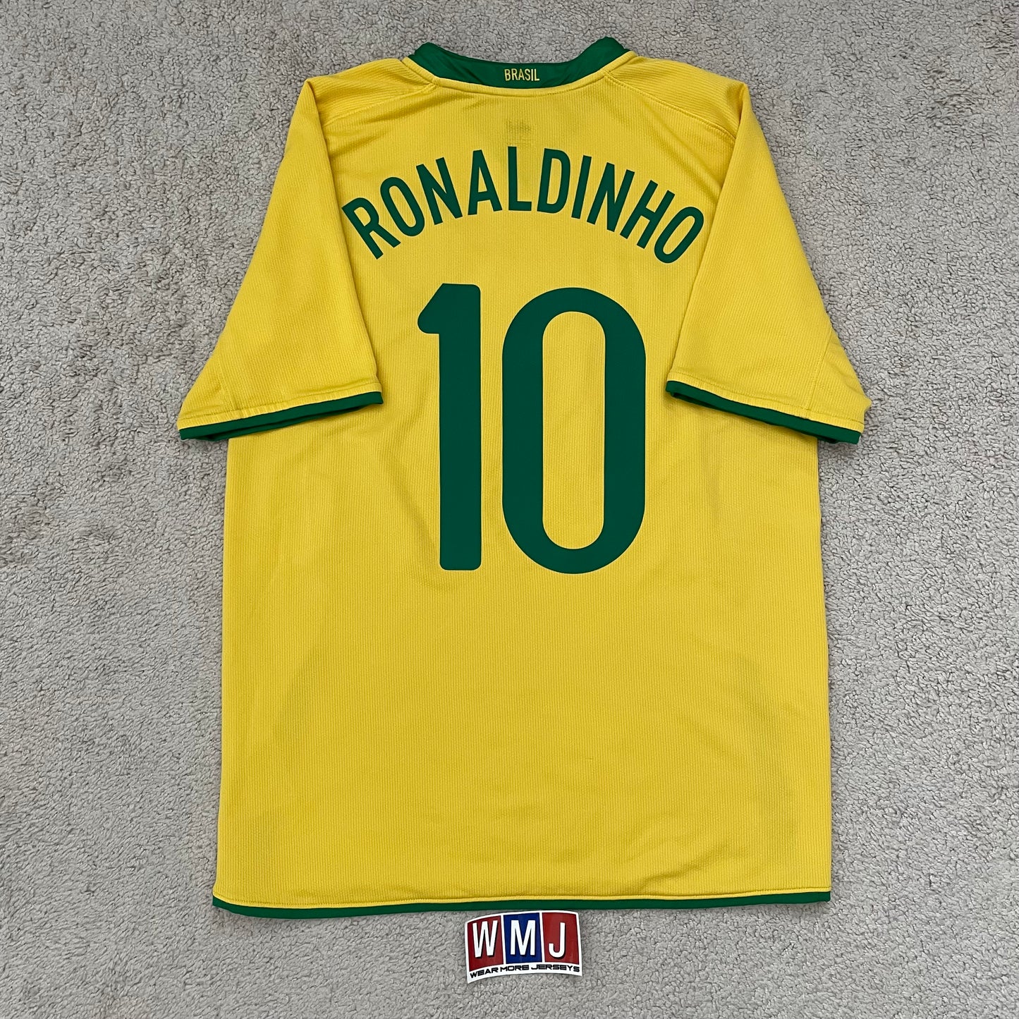 Brazil 2008/2009/2010 home x Ronaldinho #10 (M)
