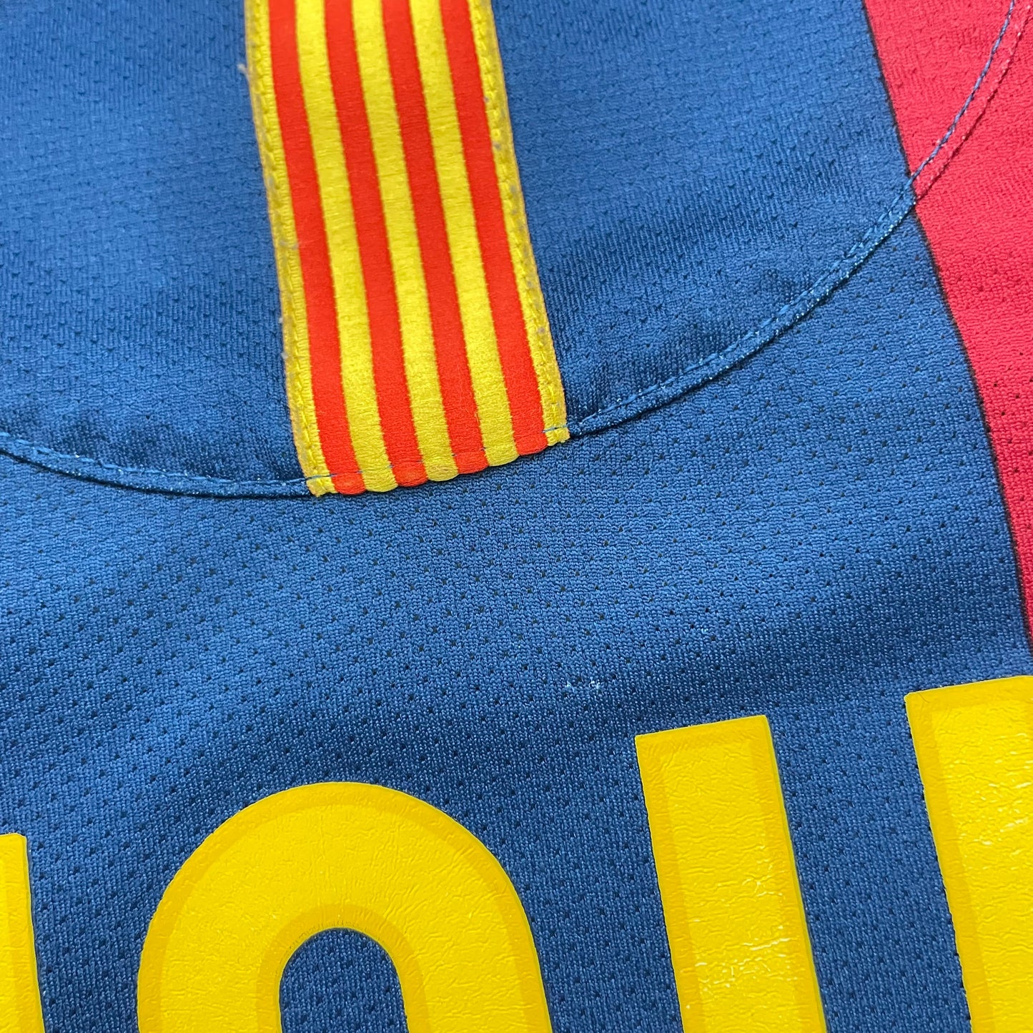 Barcelona 2010/11 home x Gerard Piqué #3 (M)