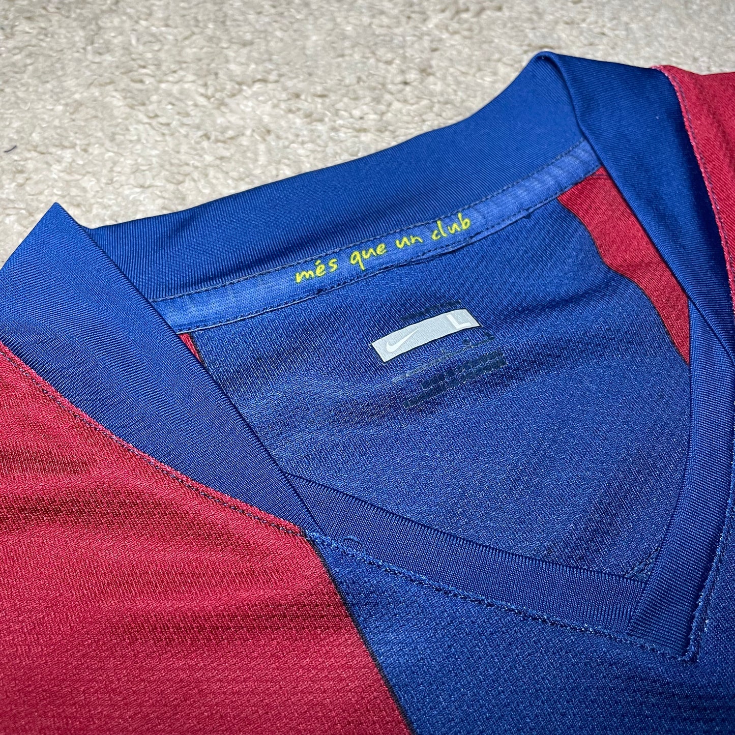 Barcelona 2007/08 home x Ronaldinho #10 (L)