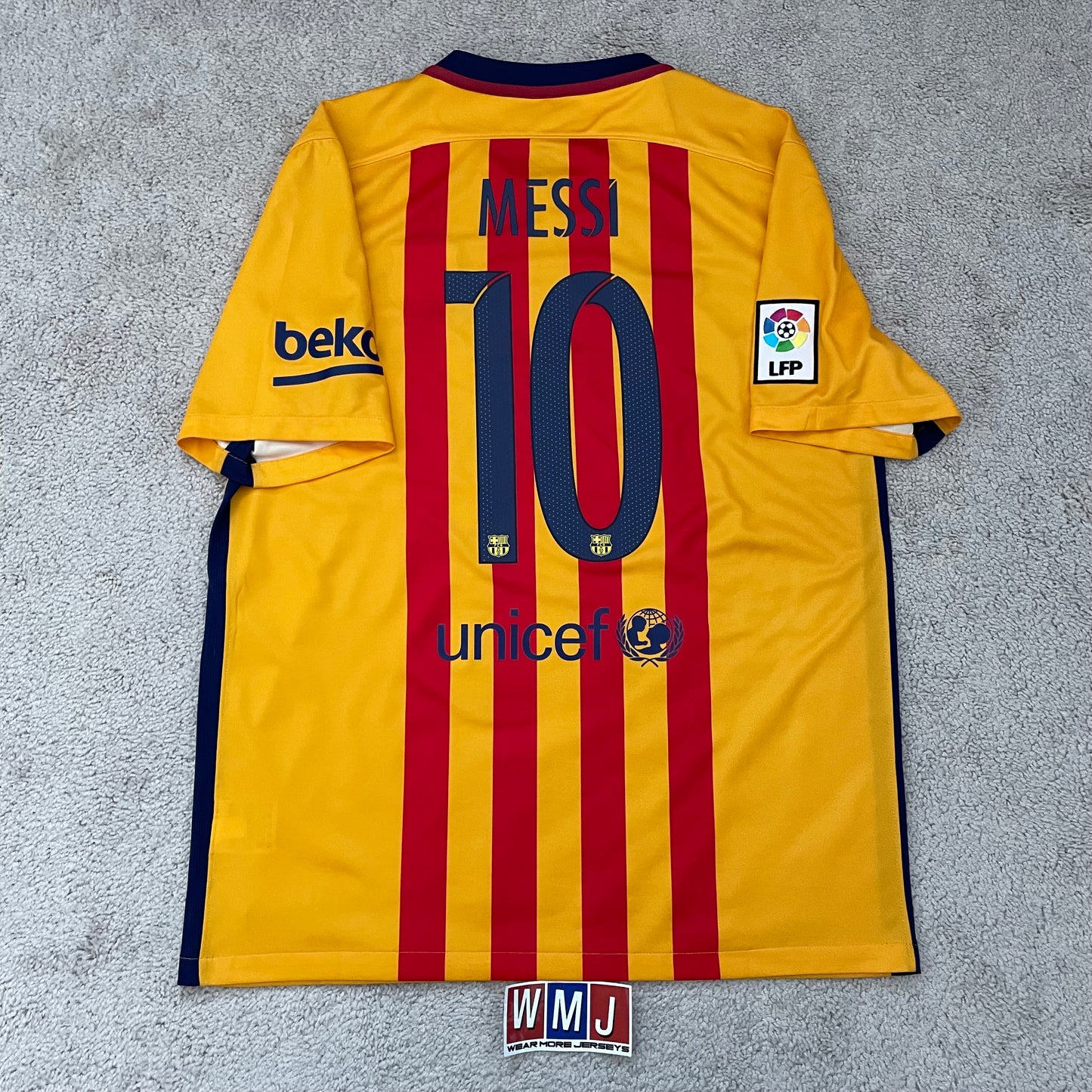 Barcelona 2015/16 away x Messi #10 (L)