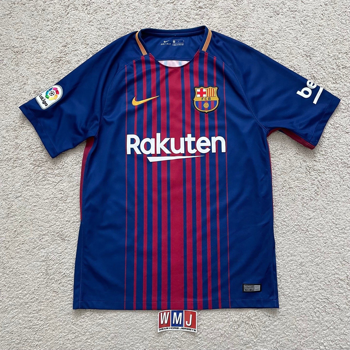 Barcelona 2017/18 home x Andres Iniesta INFINITO SPECIAL EDITION (M)