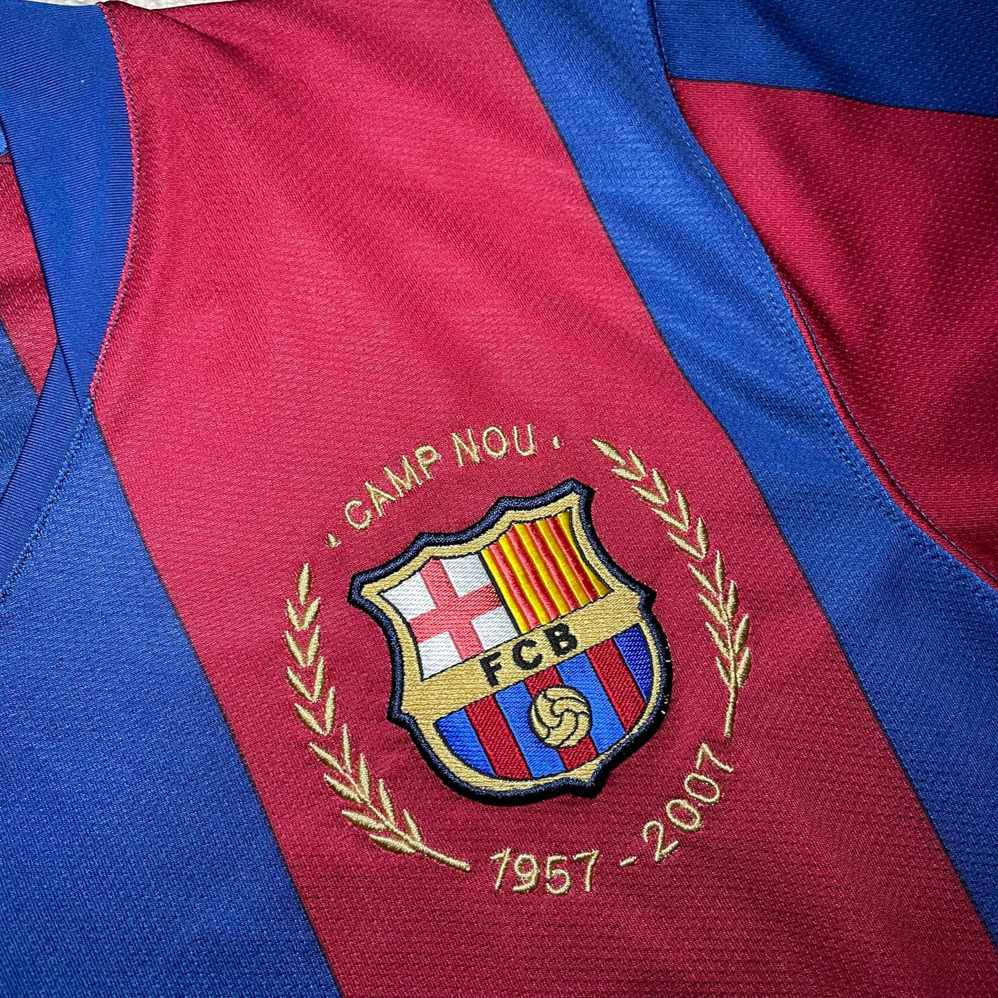 Barcelona 2007/08 home x Ronaldinho #10 (L)