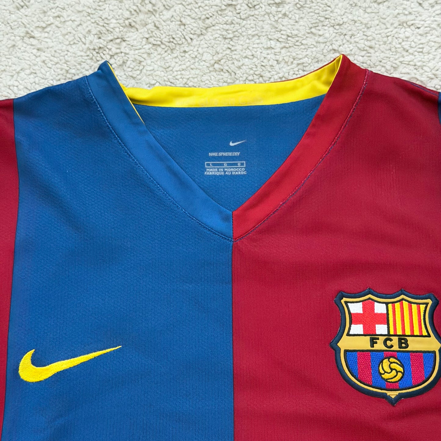 Barcelona 2006/07 home x Messi #19 (L)