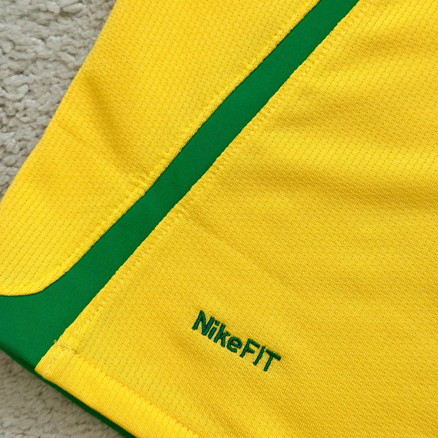 Brazil 2008/2009/2010 home x Ronaldinho #10 (XL)