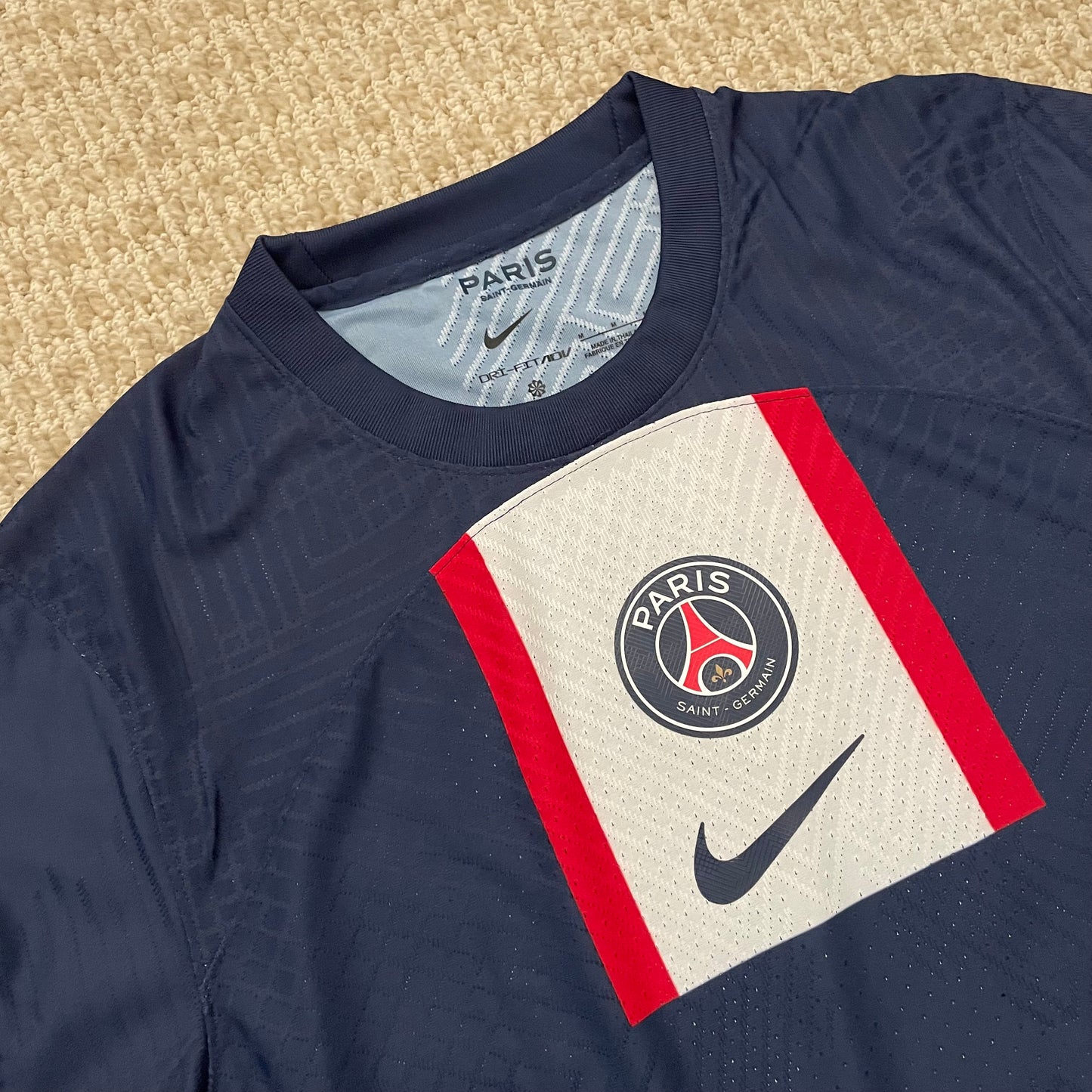 PSG 2022/23 home PLAYER VERSION x Messi #30 (M) *BRAND NEW WITH TAGS