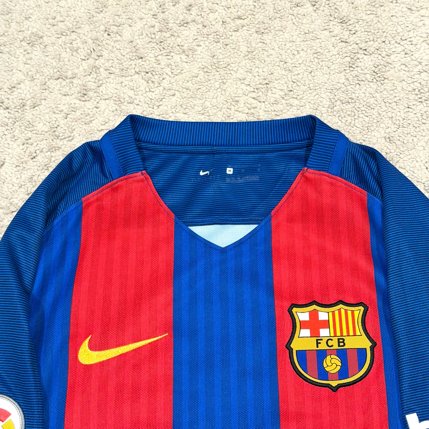 Barcelona 2016/17 home x Neymar Jr #11 (M)