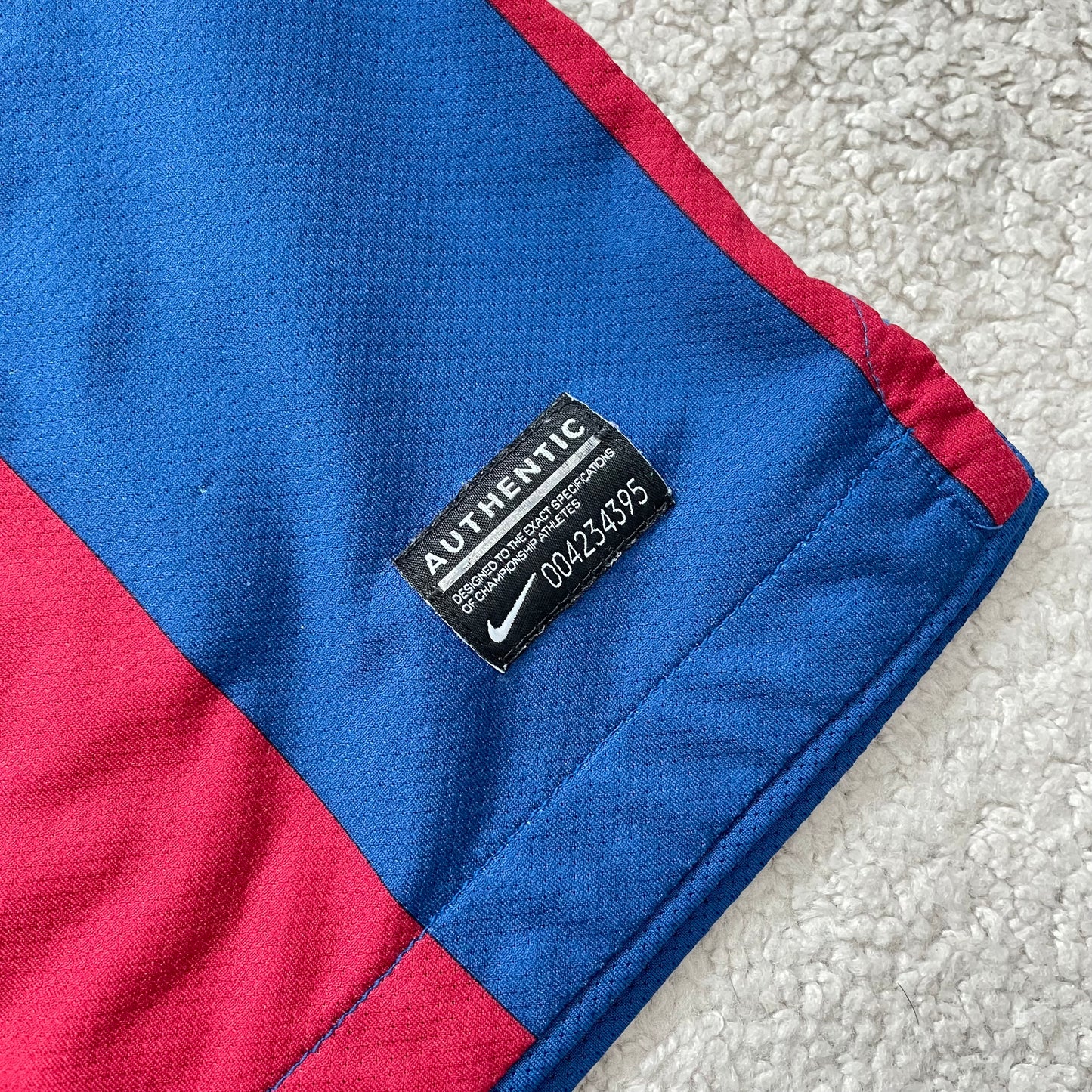 Barcelona 2010/11 home x Gerard Piqué #3 (M)