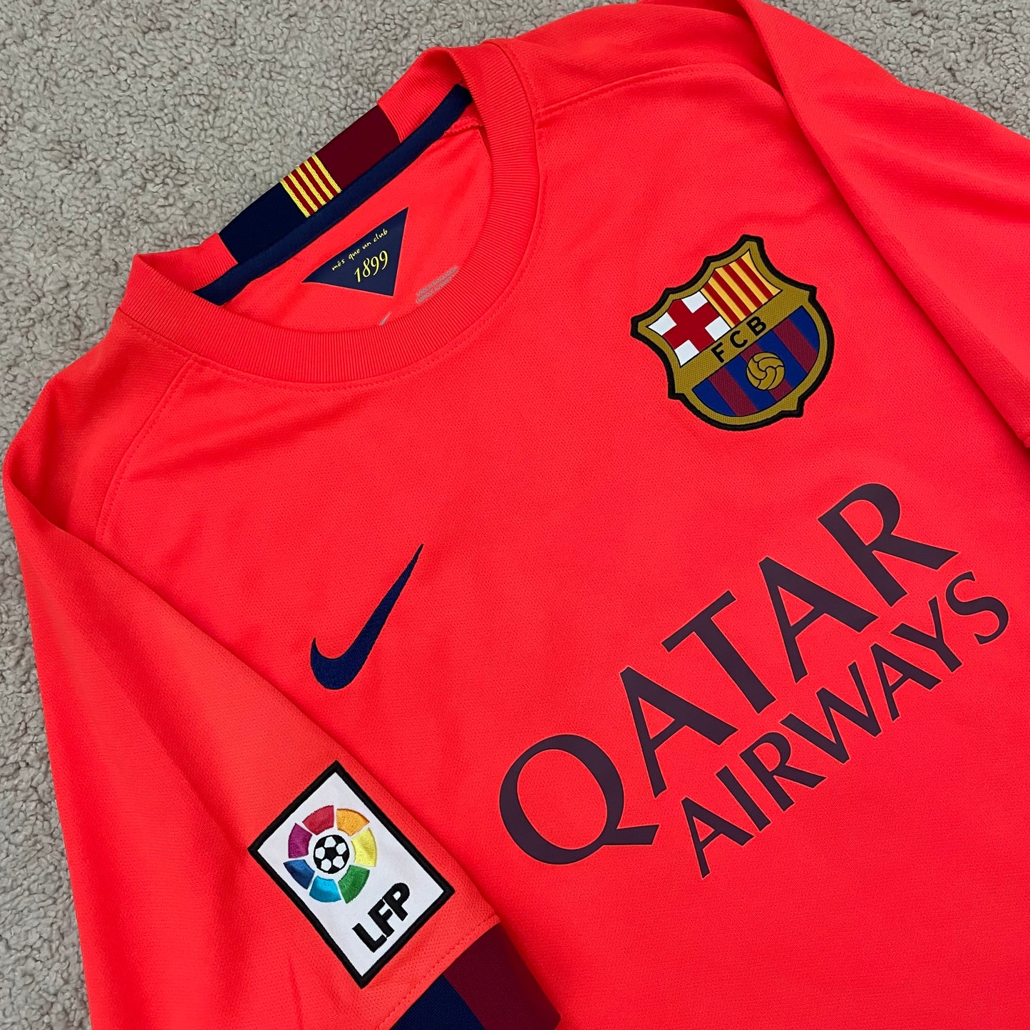 Barcelona 2014/15 away x Xavi #6 (L) *BRAND NEW WITH TAGS