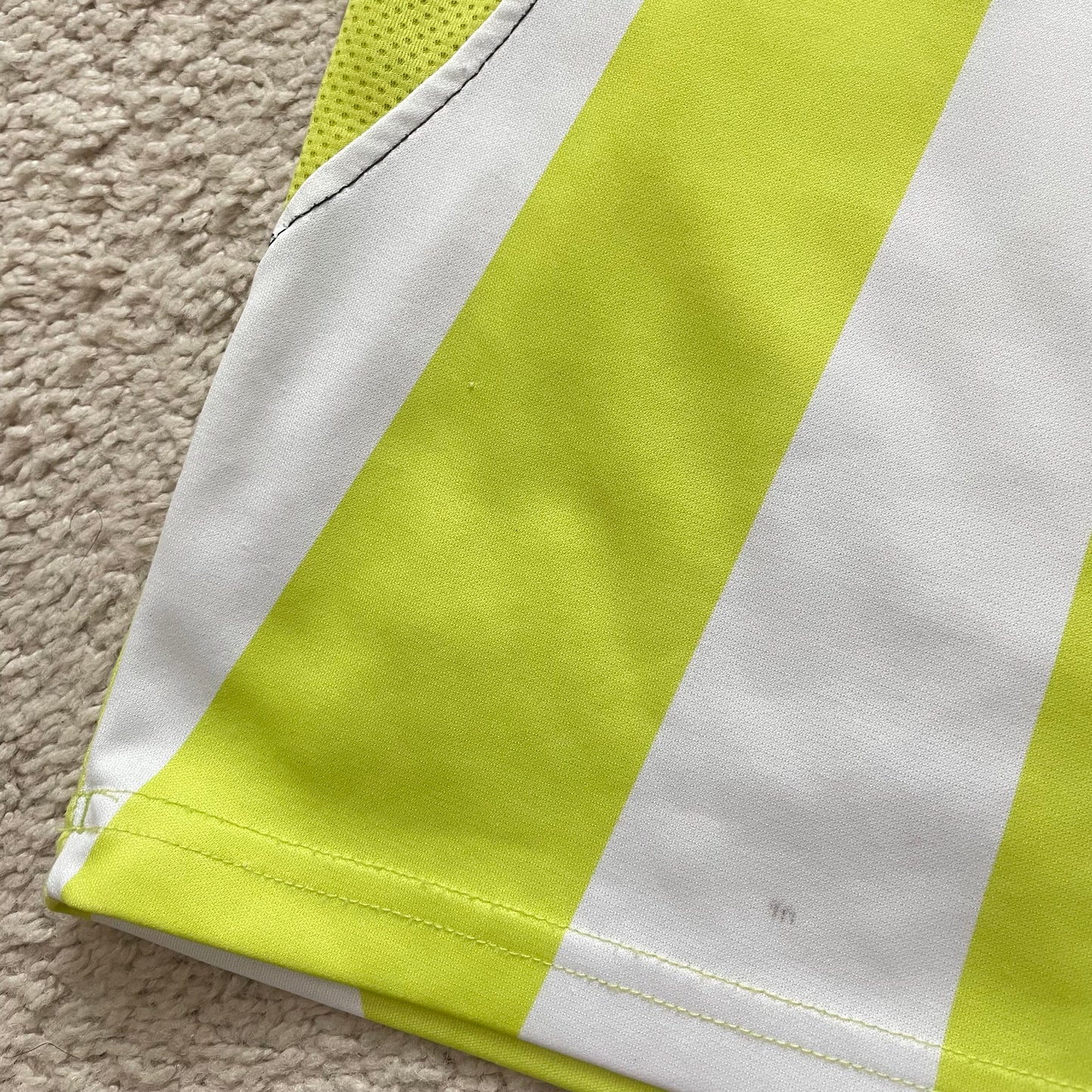 Chivas de Guadalajara 2008/09 away x Chicharito Hernandez #14 (L)