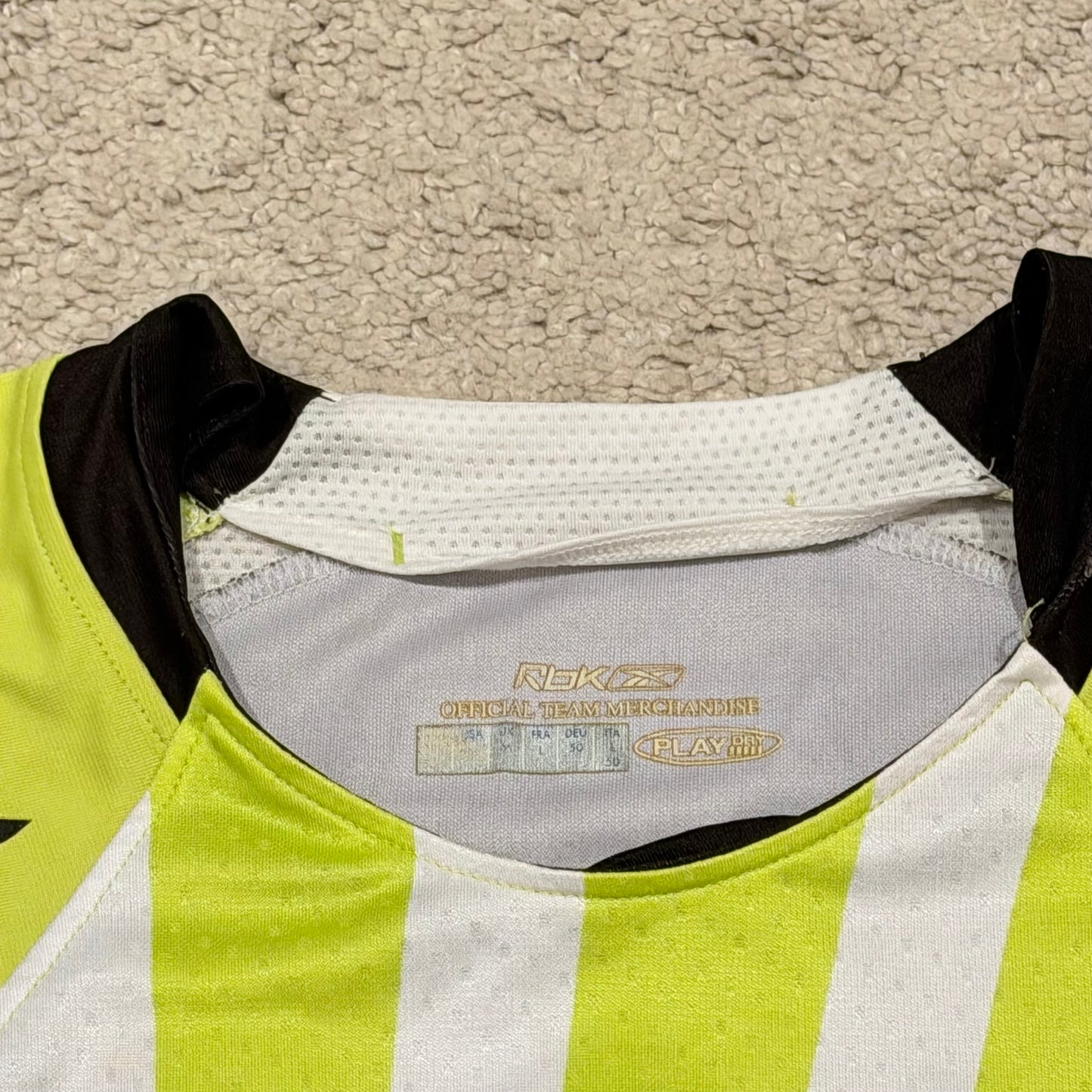 Chivas de Guadalajara 2008/09 away x Magallon #19 (M)