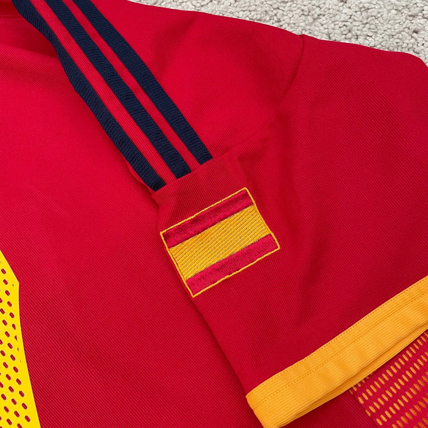 Spain 2002 World Cup home x Raul Gonzalez Blanco #7 (XL)