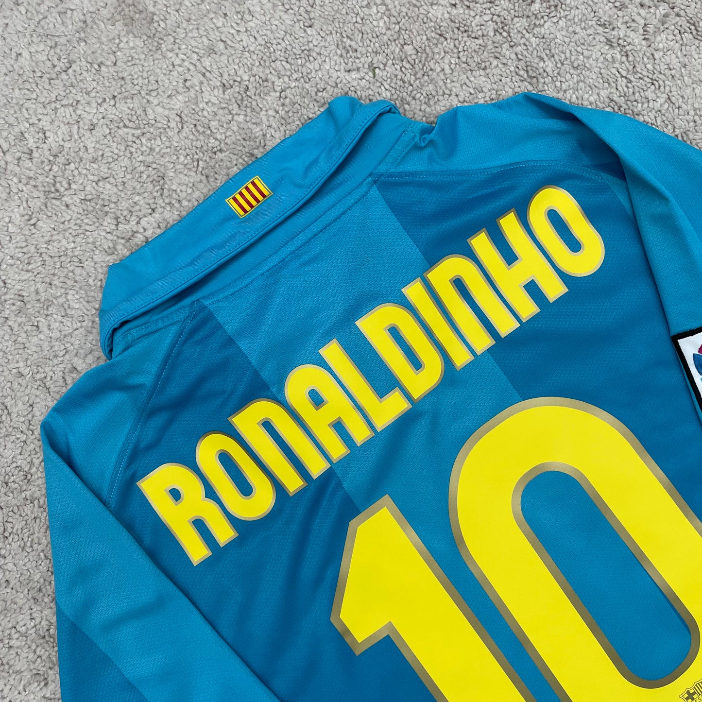 Barcelona 2007/08 away x Ronaldinho #10 (L)