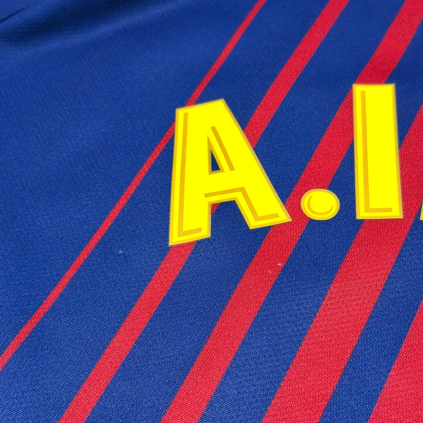 Barcelona 2017/18 home x Andres Iniesta INFINITO SPECIAL EDITION (L)