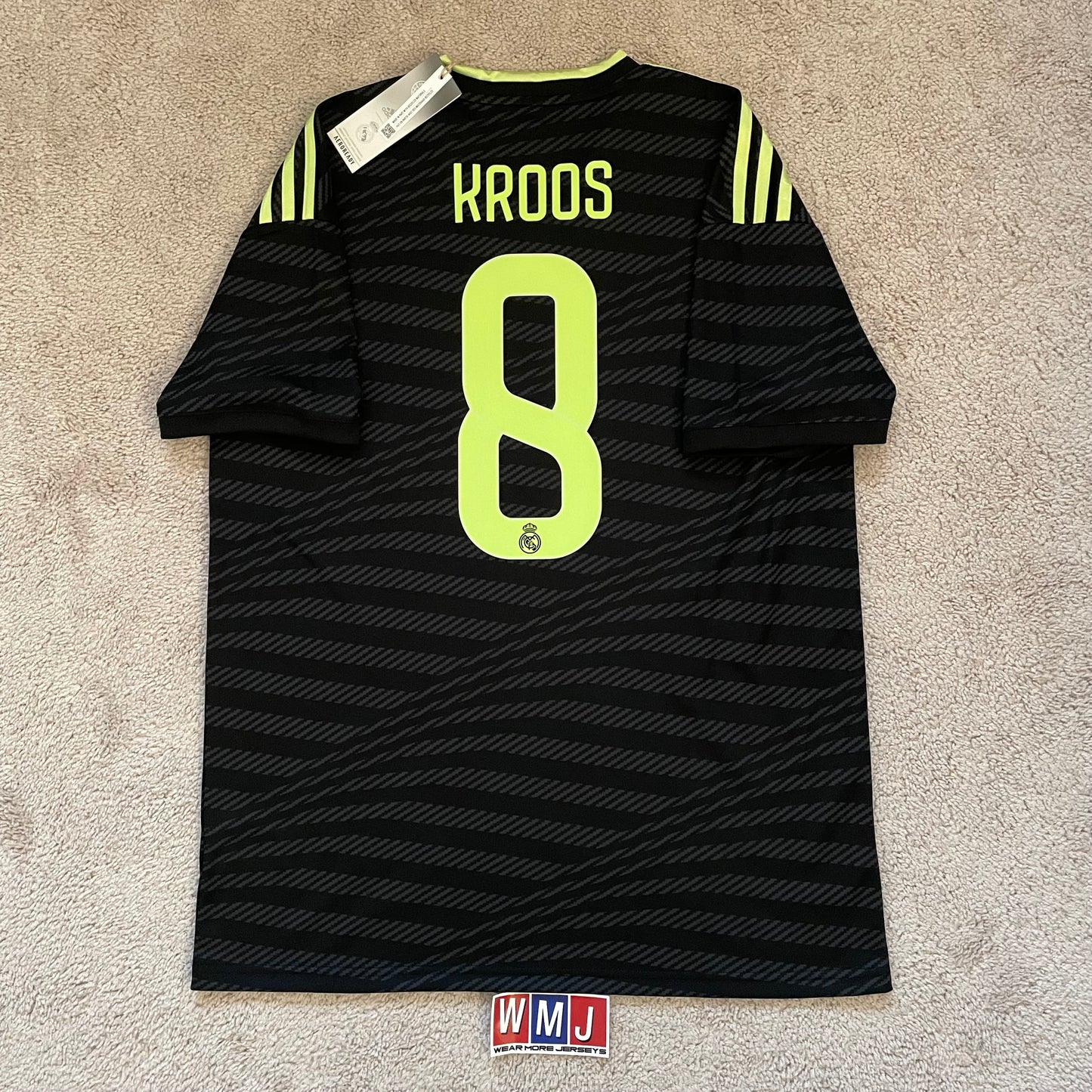 Real Madrid 2022/23 third x Toni Kroos #8 (L) *BRAND NEW WITH TAGS