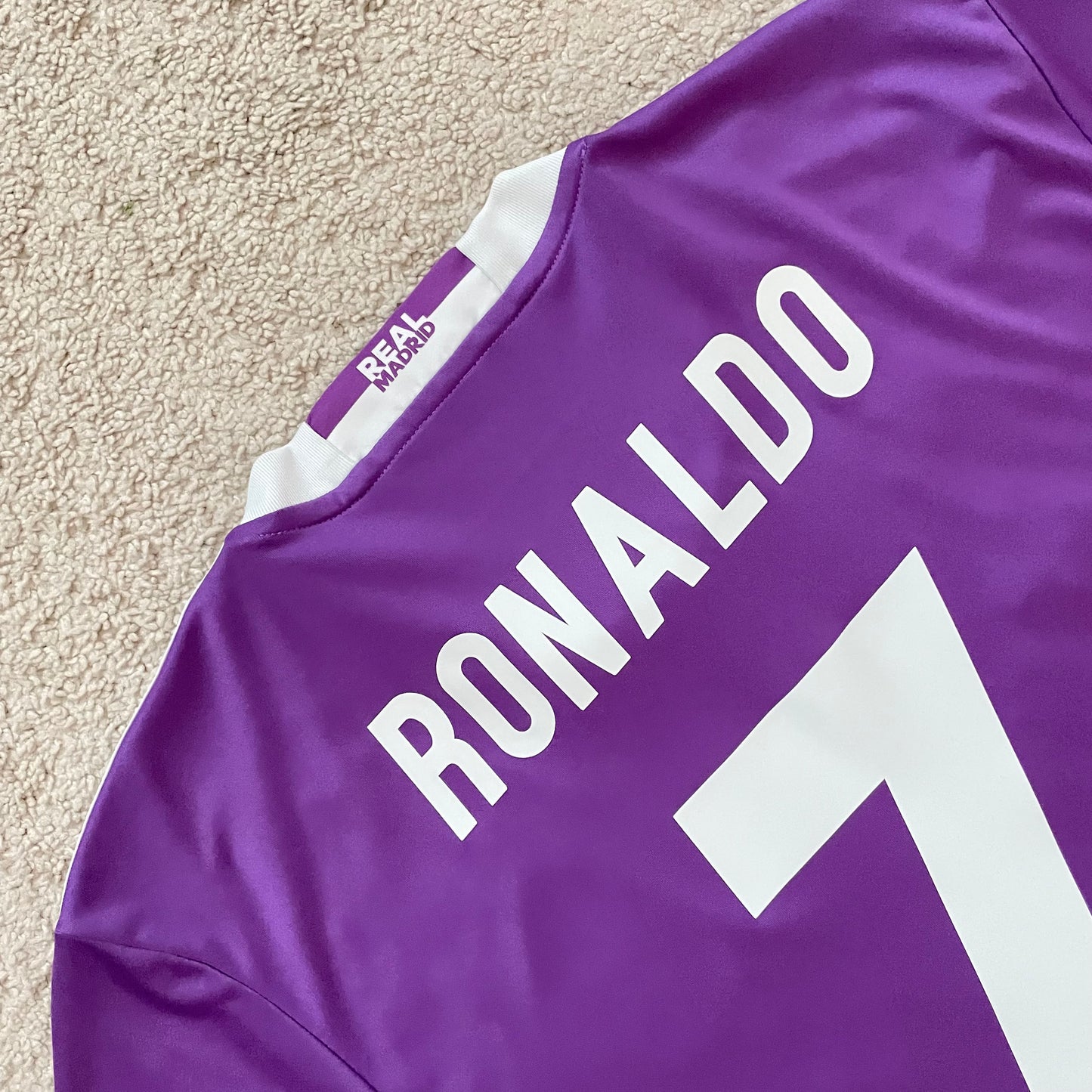 Real Madrid 2016/17 away x Cristiano Ronaldo #7 (L)
