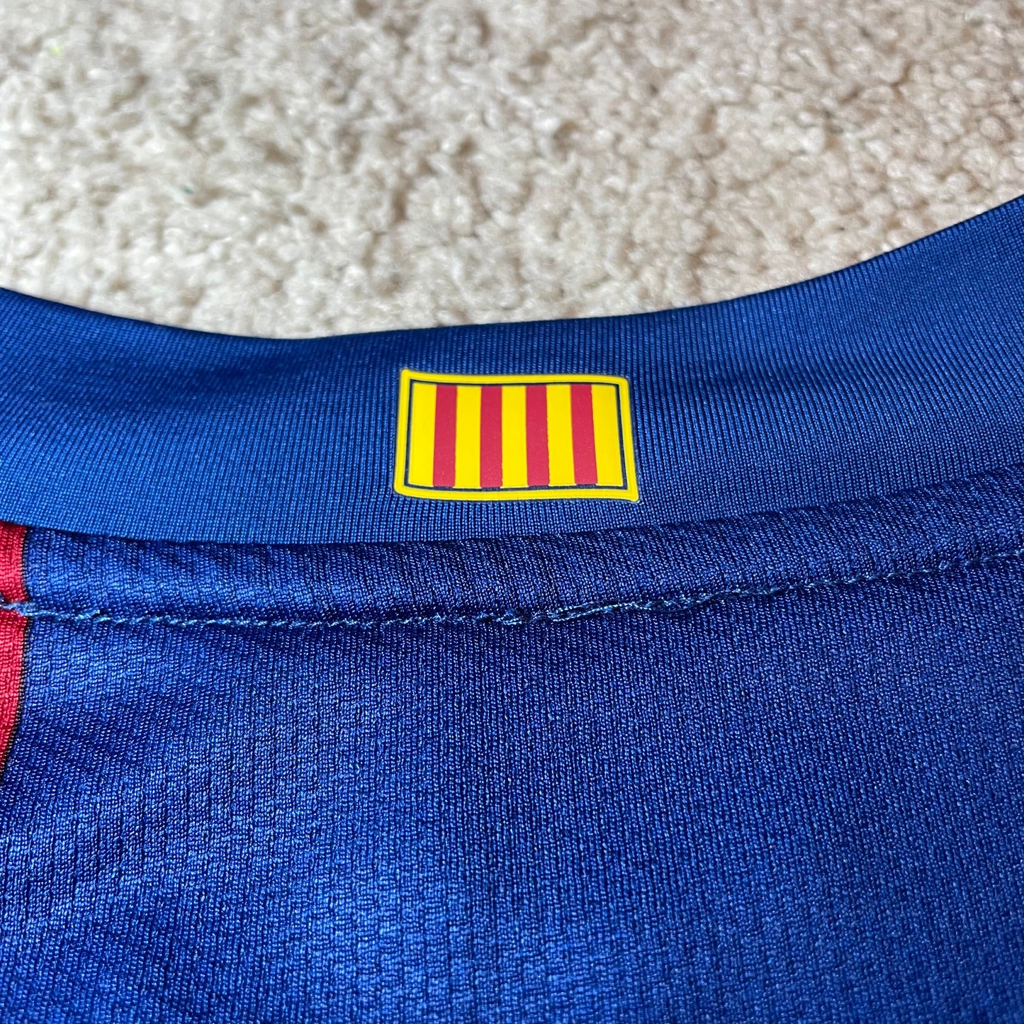 Barcelona 2007/08 home x Ronaldinho #10 (L)