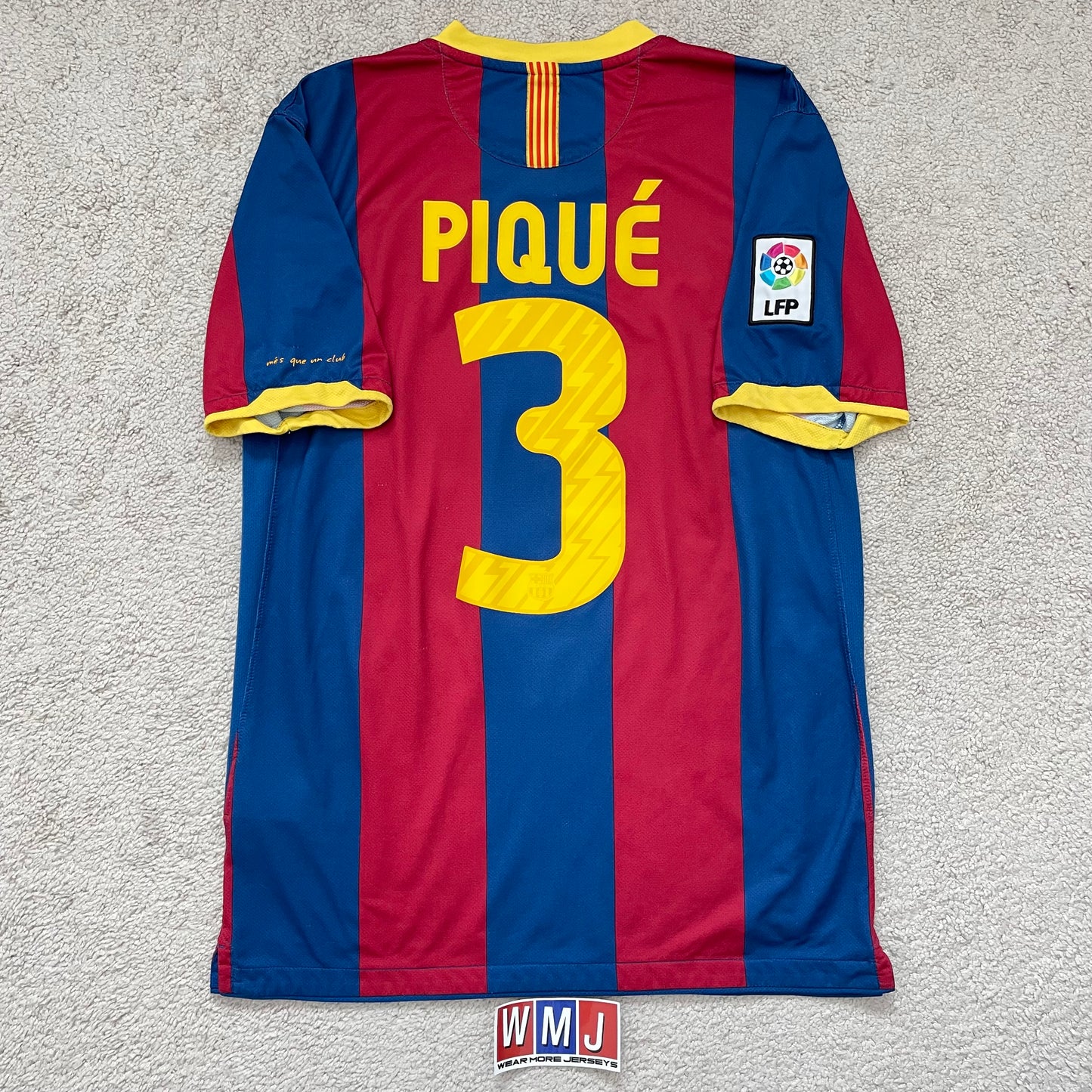 Barcelona 2010/11 home x Gerard Piqué #3 (M)