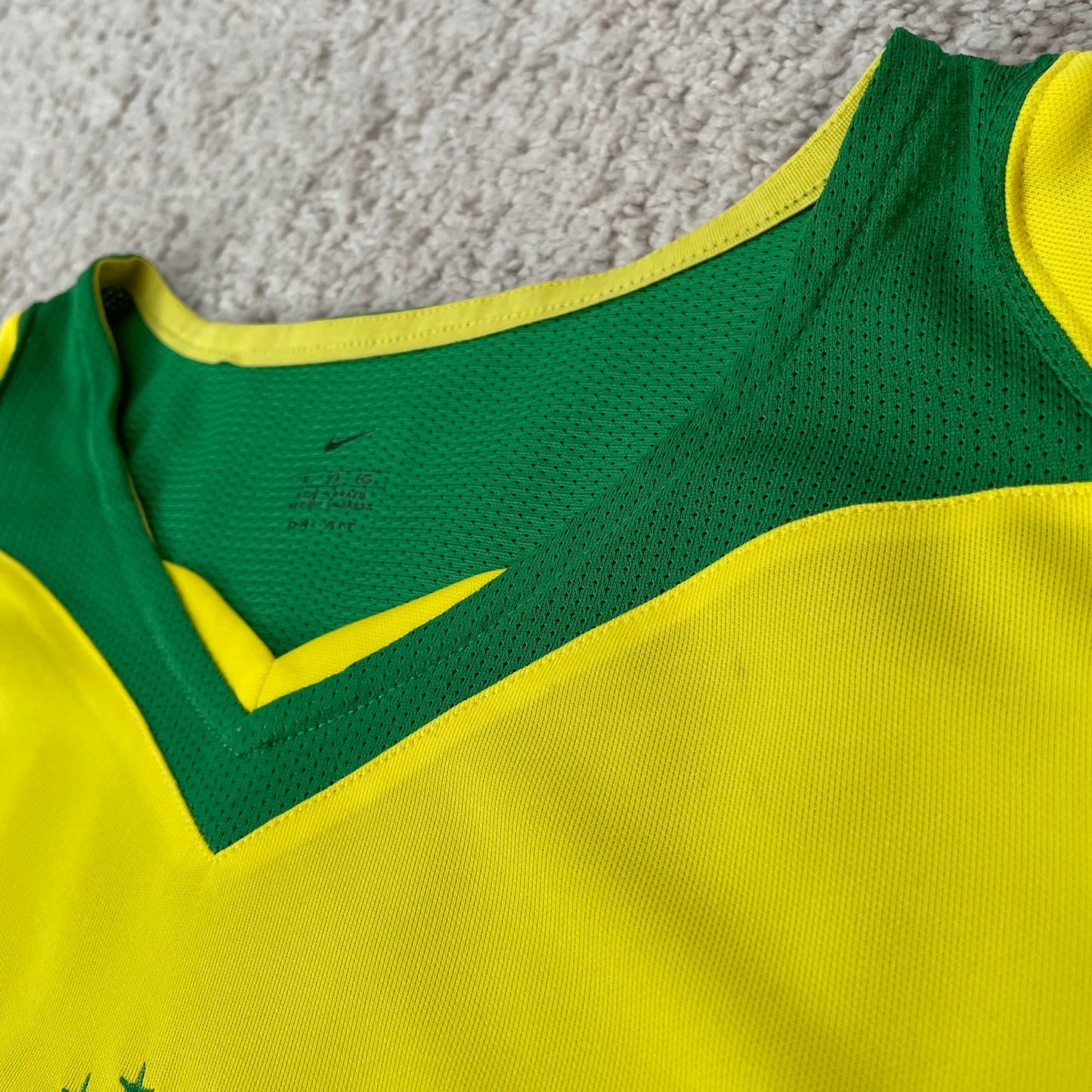 Brazil 2004 Copa America home x Ronaldinho #10 (XL)