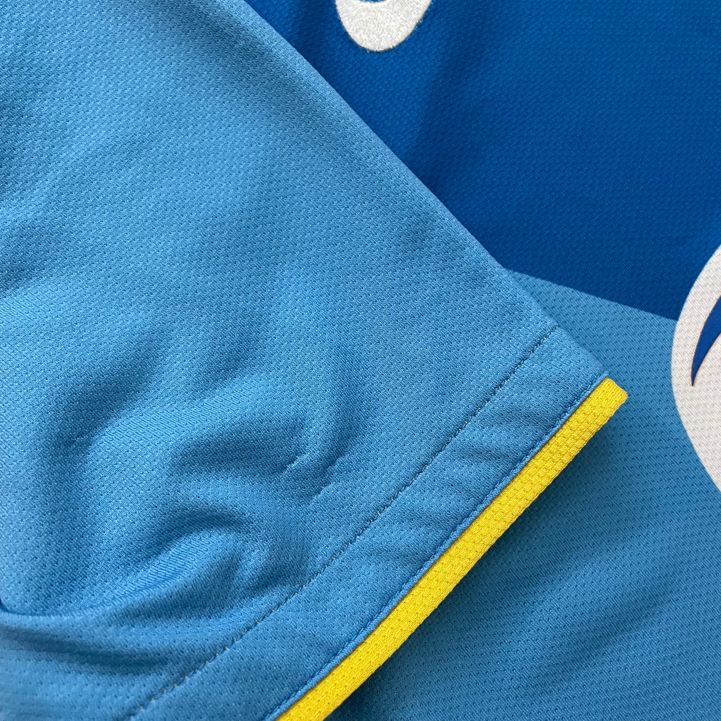 Club America 2013/14 third x Raul Jimenez #9 (M)