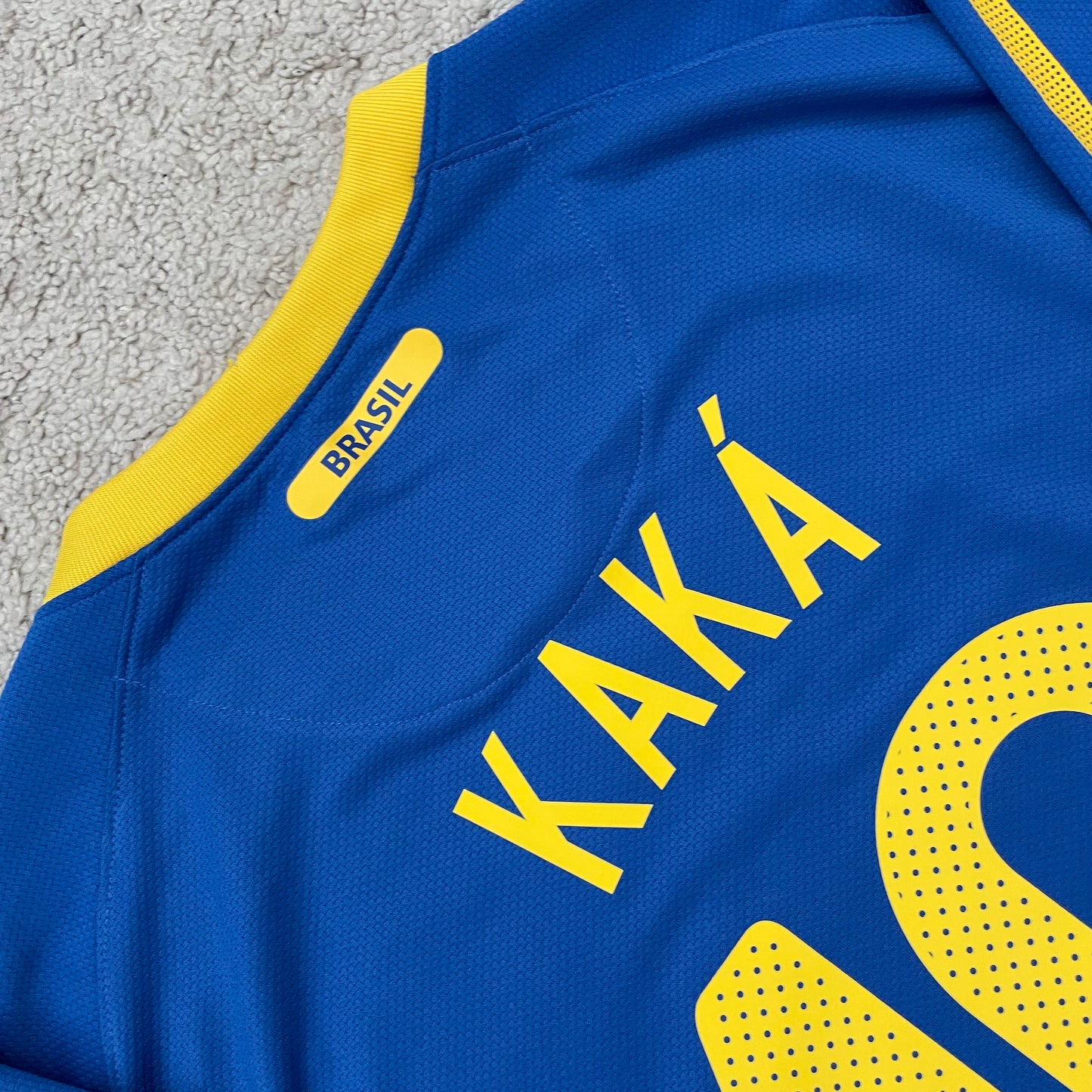 Brazil 2010 World Cup away x Kaká #10 (XL)