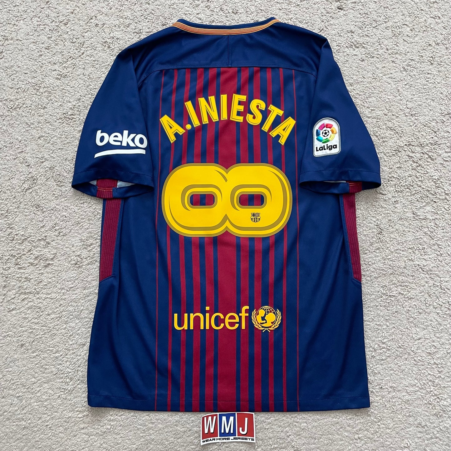 Barcelona 2017/18 home x Andres Iniesta INFINITO SPECIAL EDITION (M)